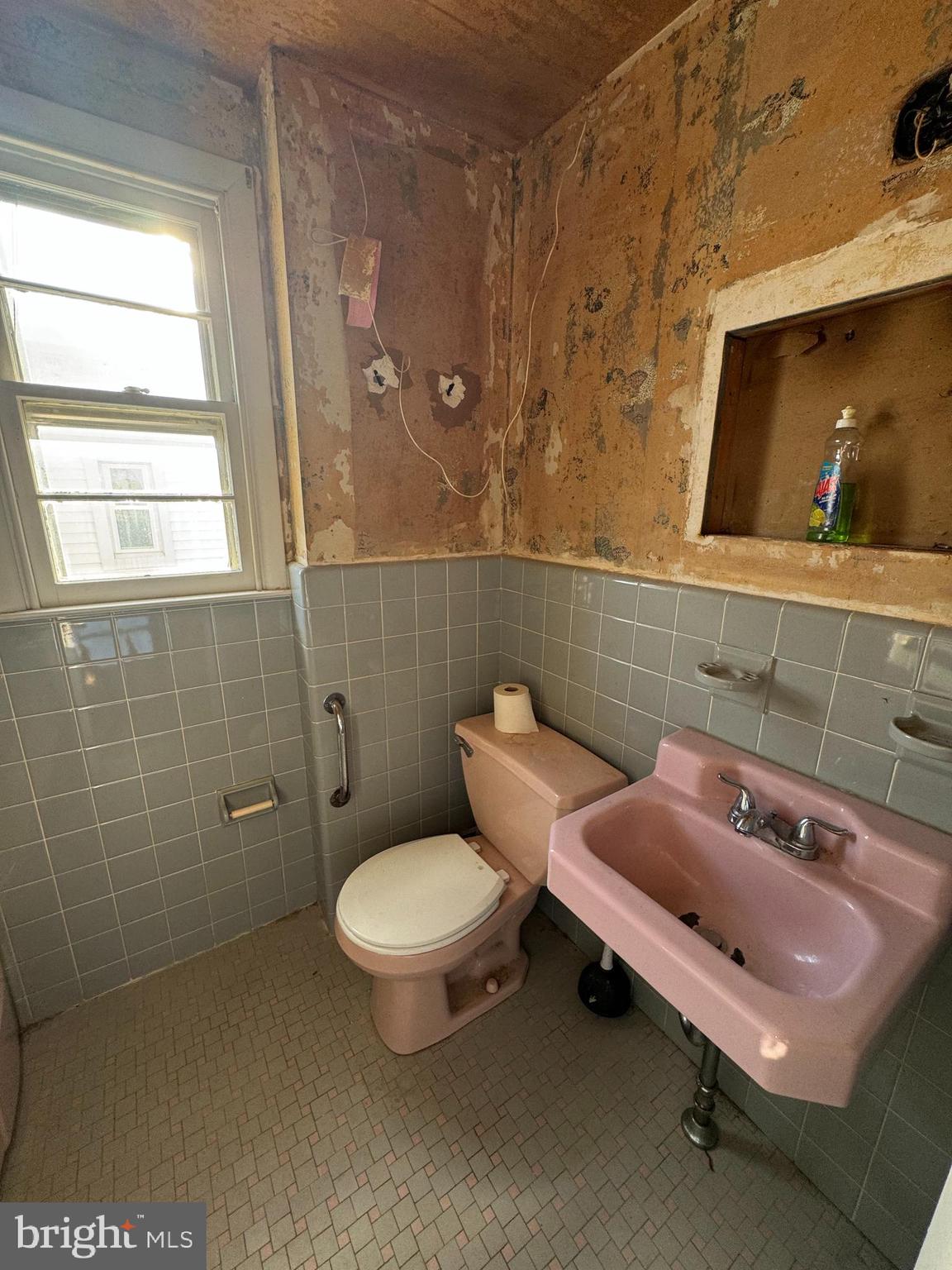 BUSTLETON - Residential