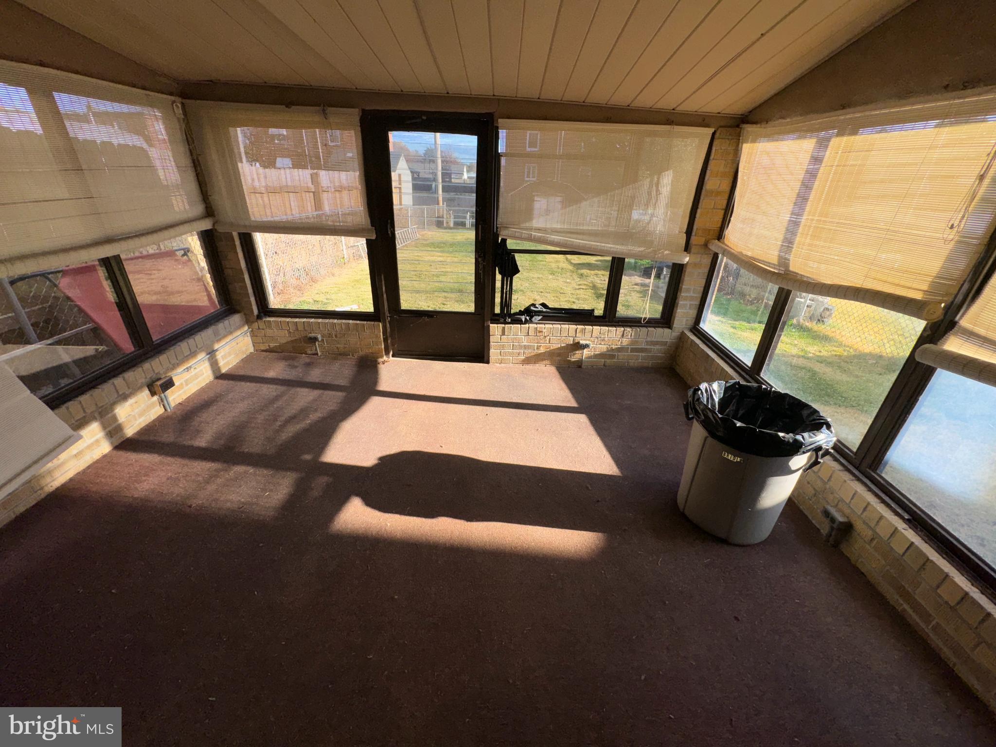 BUSTLETON - Residential