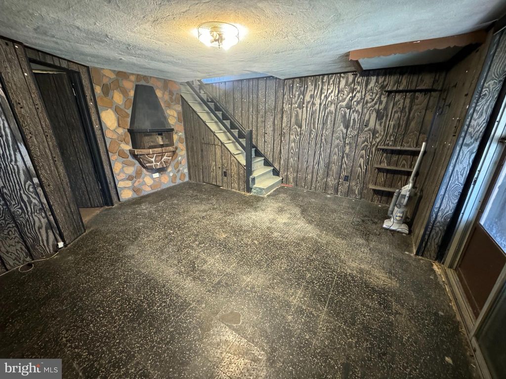 Photo of 9955 Bridle Road, PHILADELPHIA, PA 19115 (MLS # PAPH2556640)