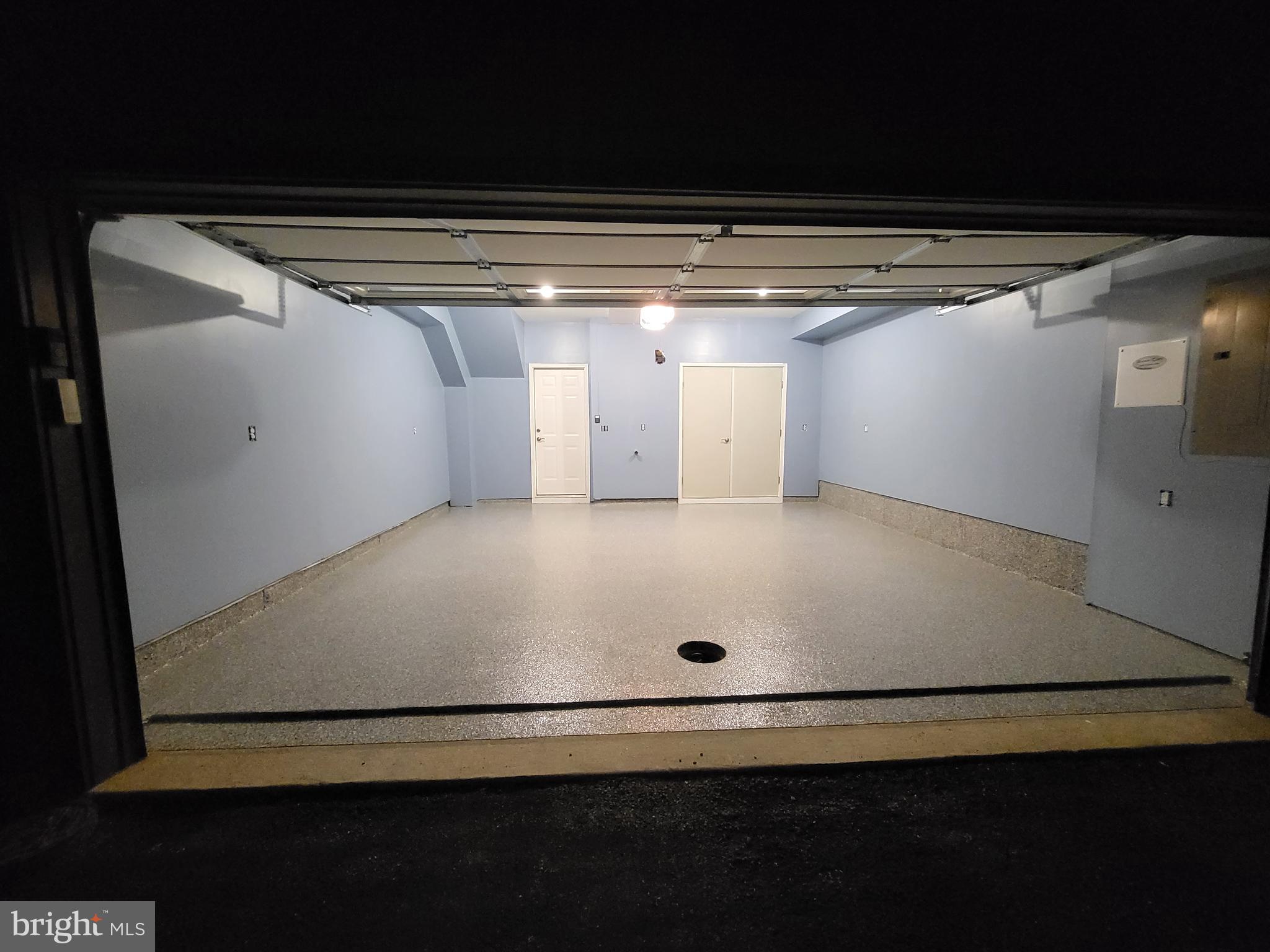 WOODS OVERLOOK AT POTOMAC SHORES - Residential Lease