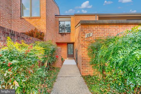 17 OAKHAMPTON DRIVE LUTHERVILLE TIMONIUM MD 21093