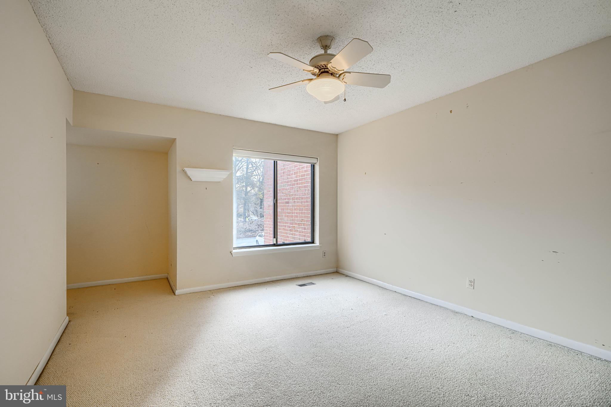 OAKHAMPTON - Residential