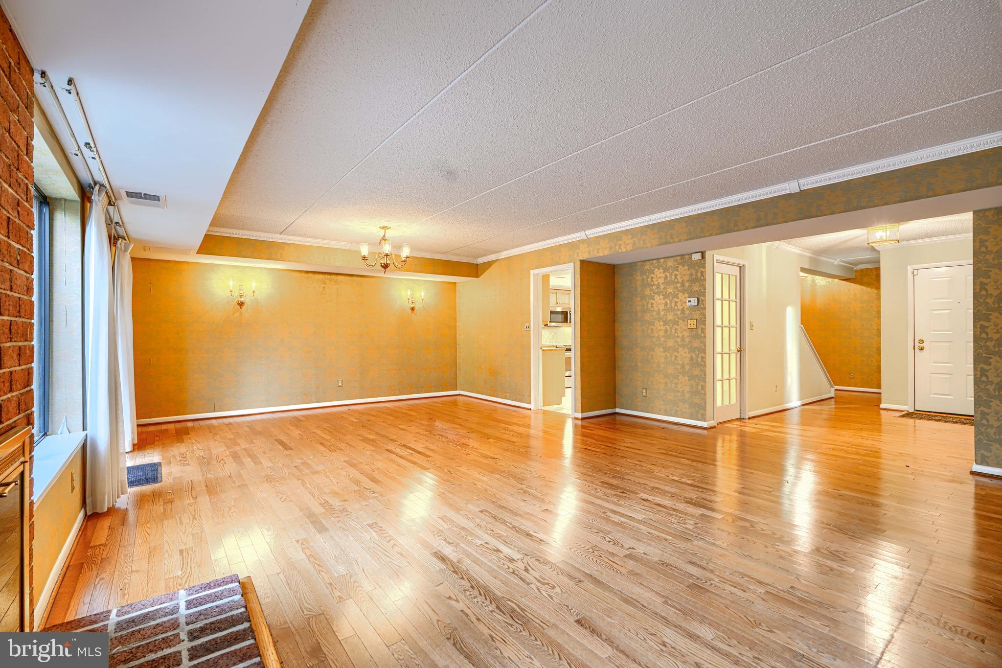 OAKHAMPTON - Residential