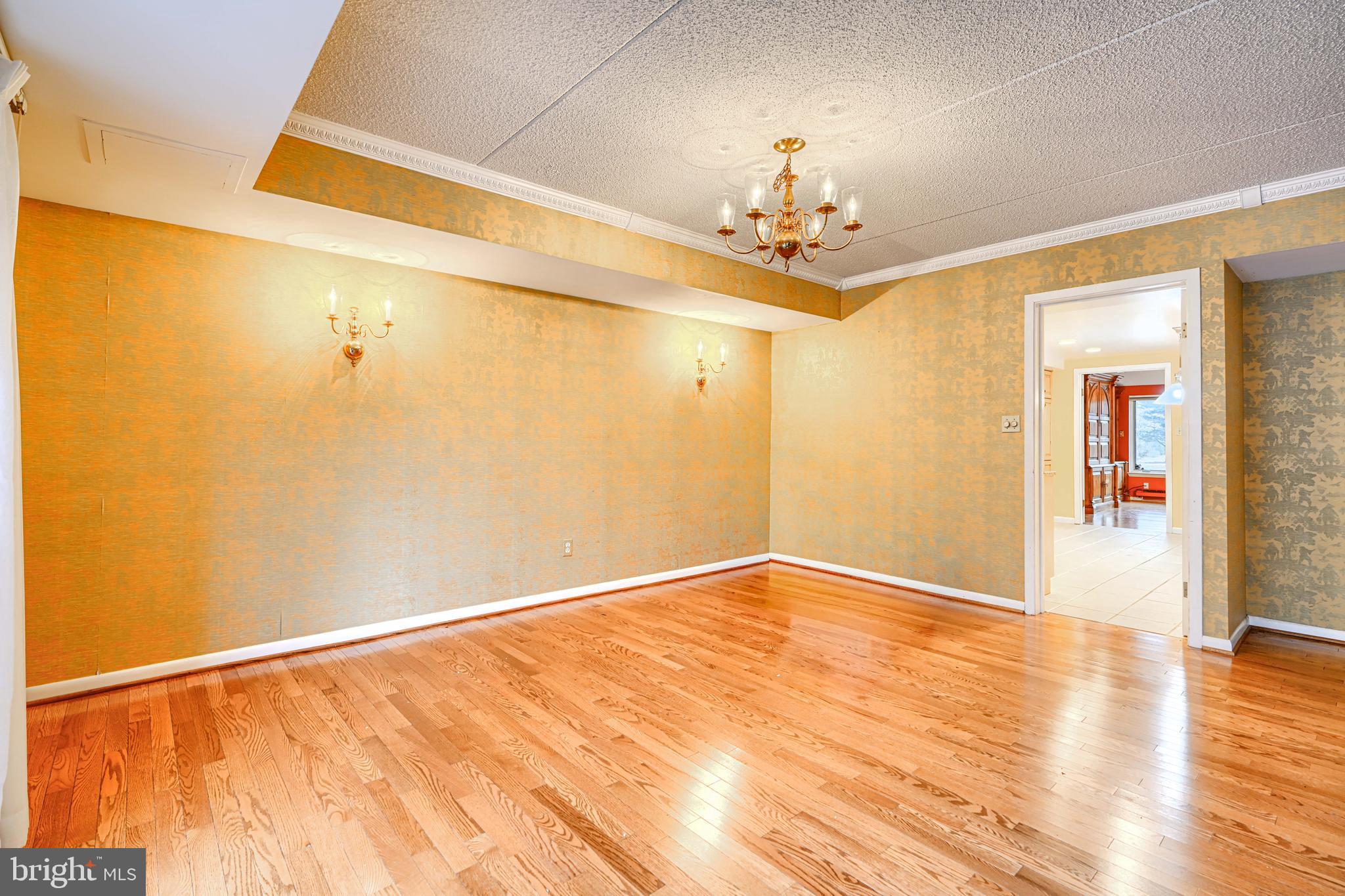 OAKHAMPTON - Residential