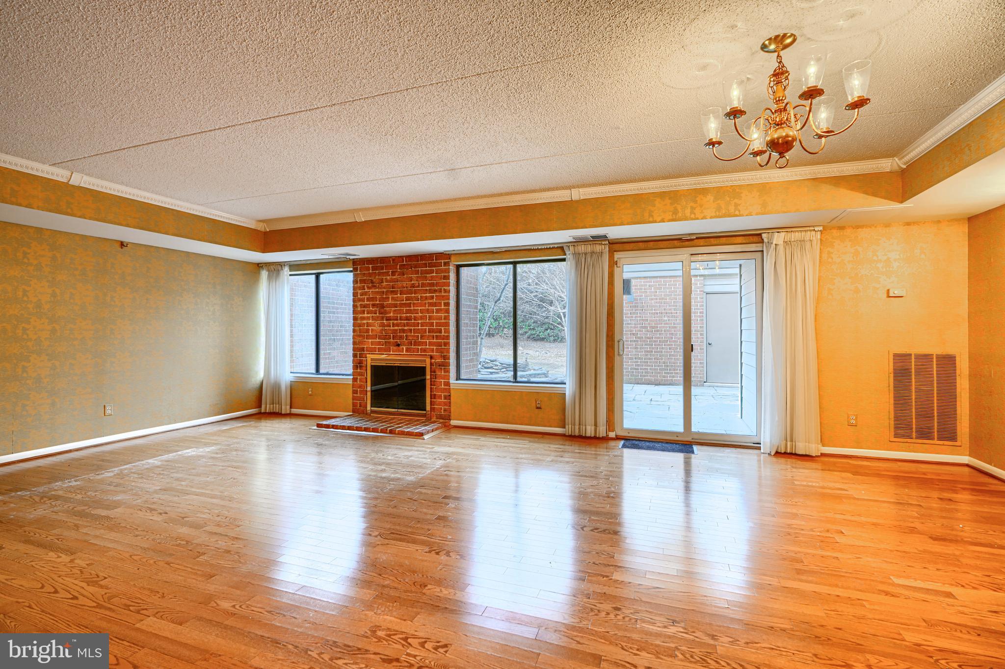 OAKHAMPTON - Residential