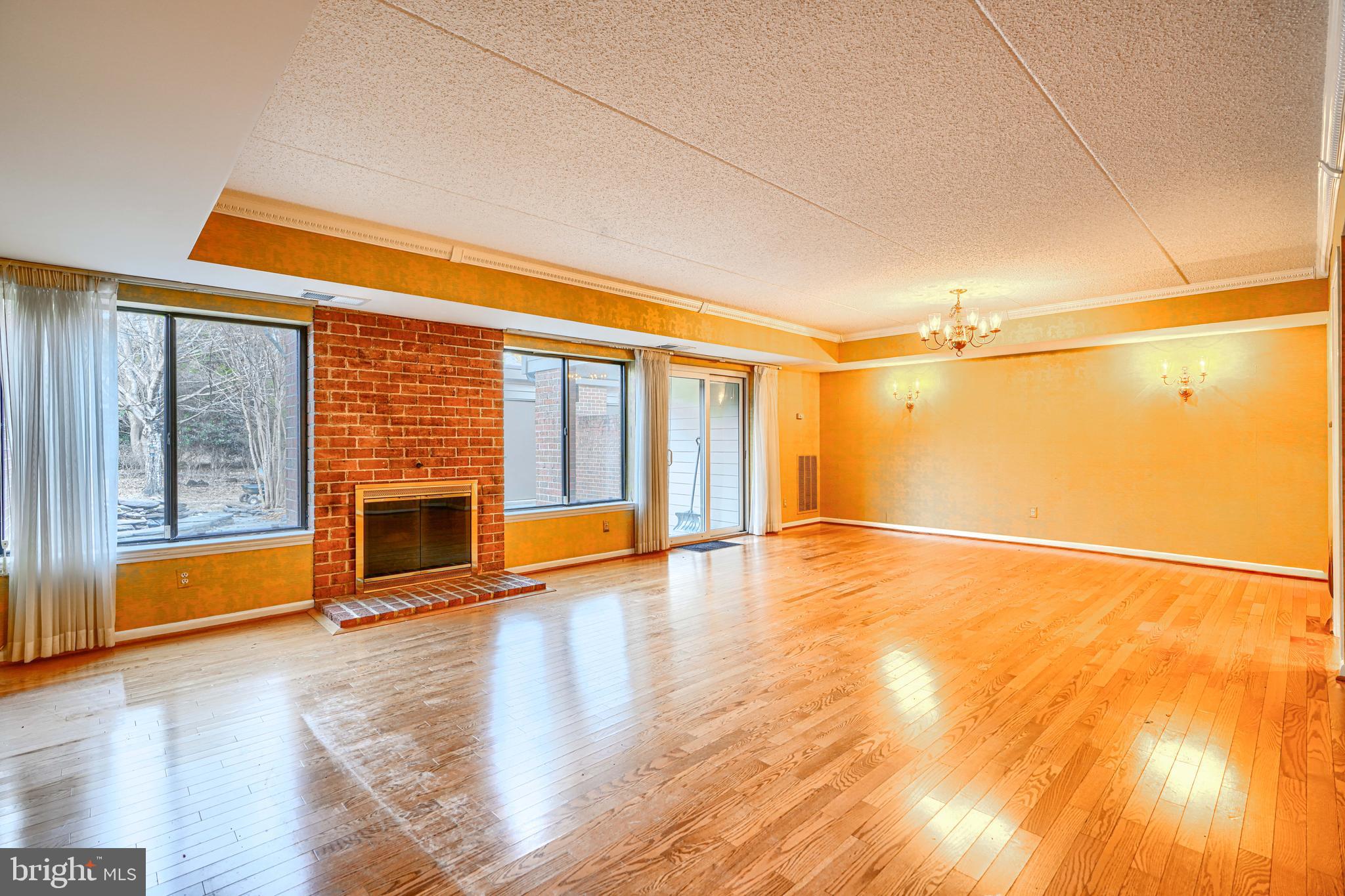 OAKHAMPTON - Residential