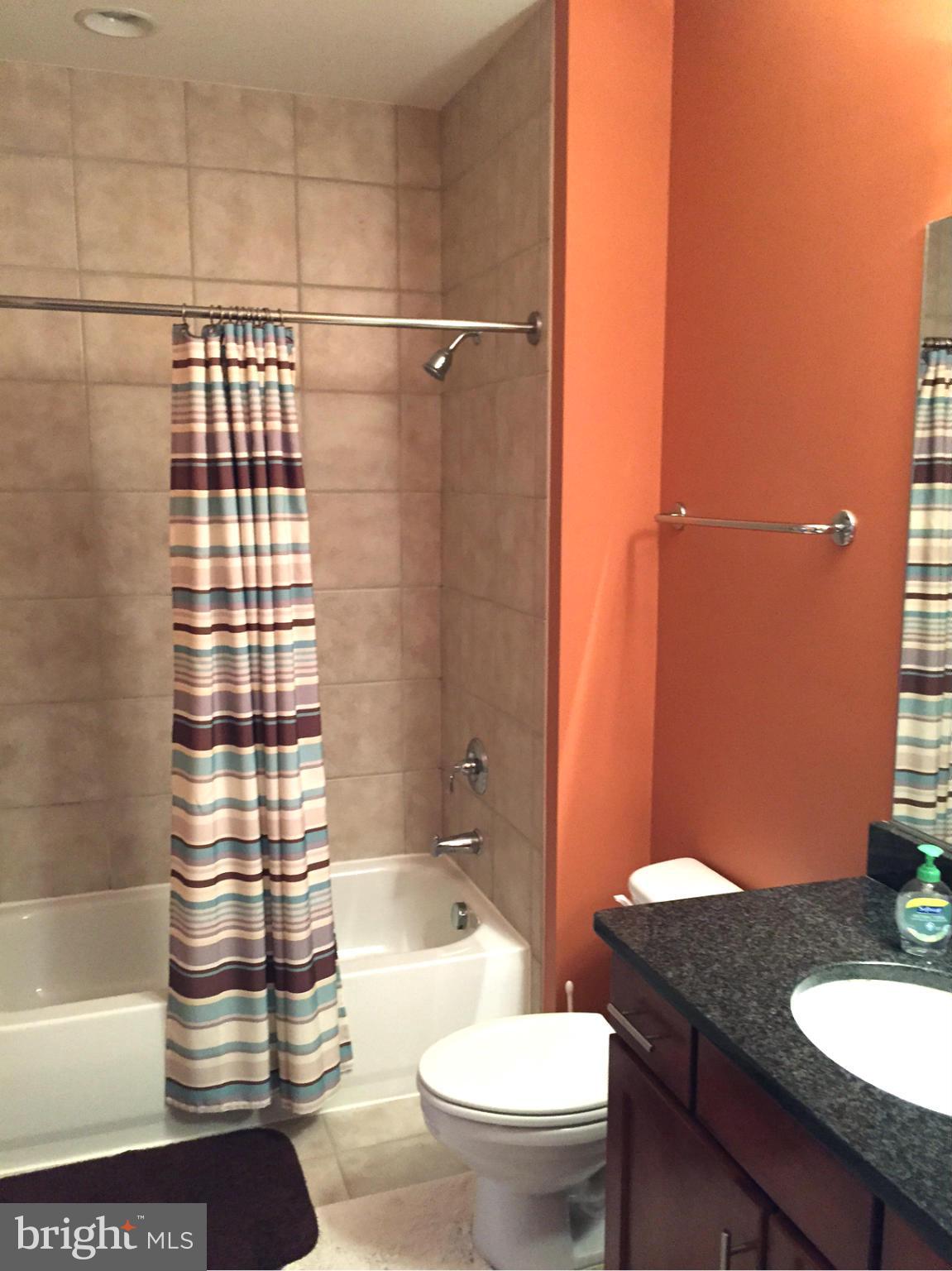 1800 WILSON - Residential Lease