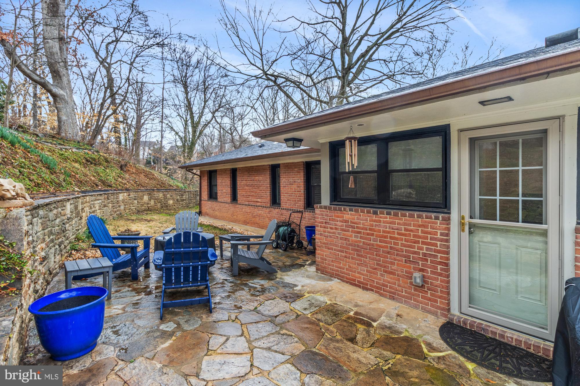 SOUTHLAND HILLS - Residential