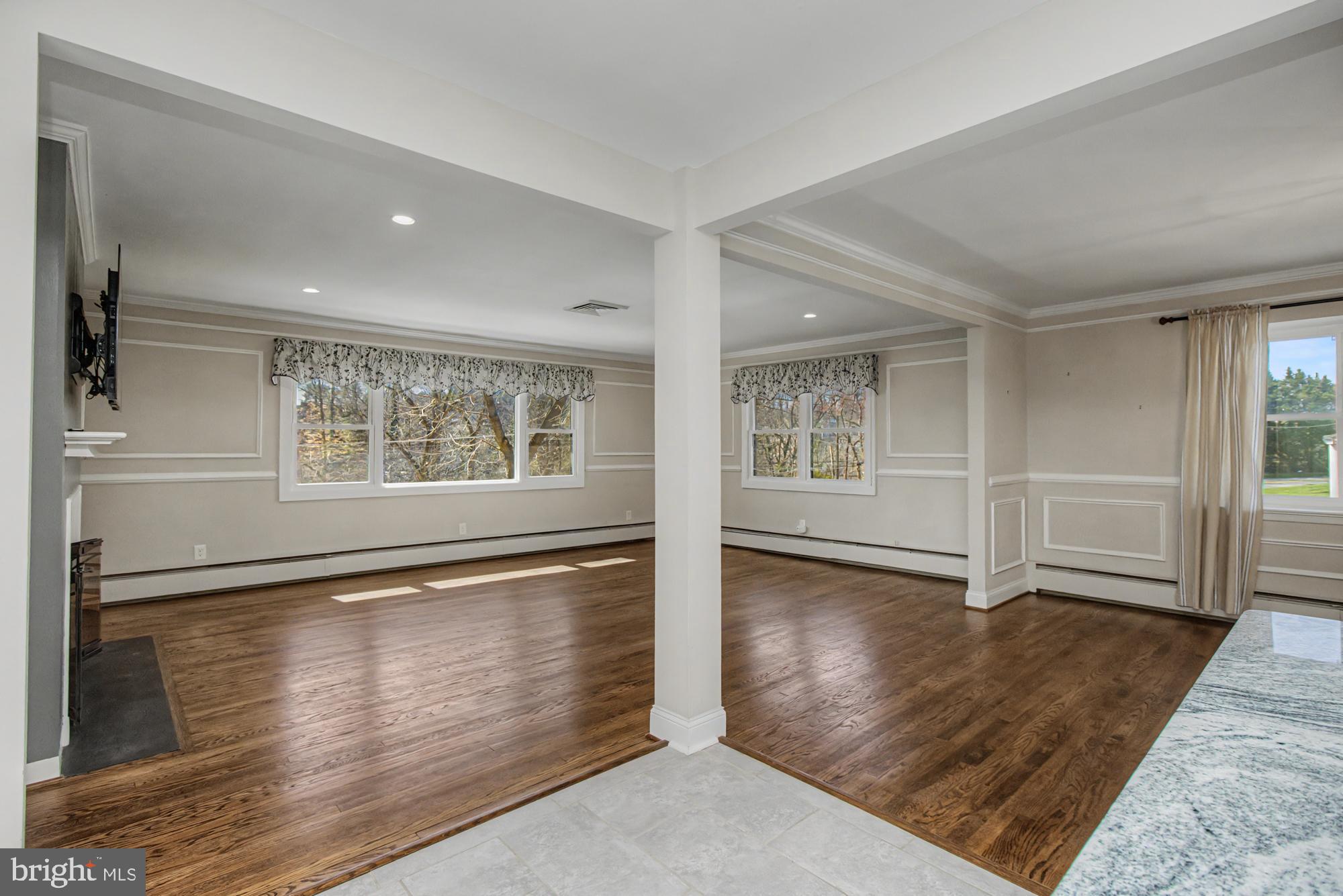 SOUTHLAND HILLS - Residential