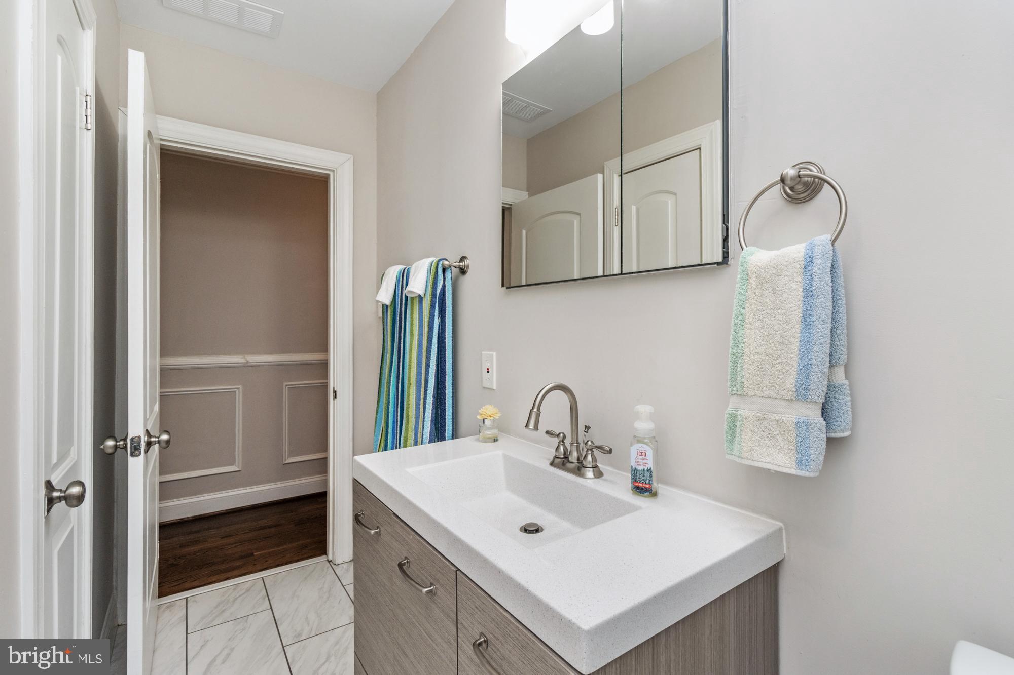 SOUTHLAND HILLS - Residential