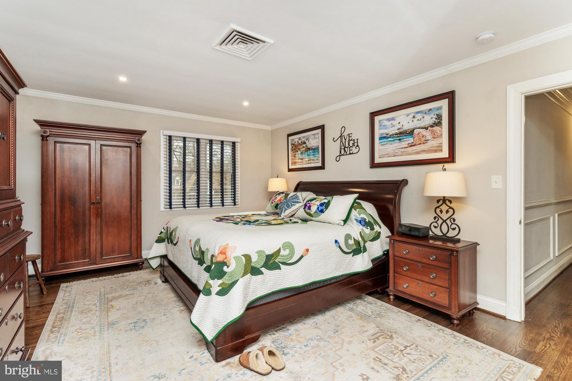 SOUTHLAND HILLS - Residential