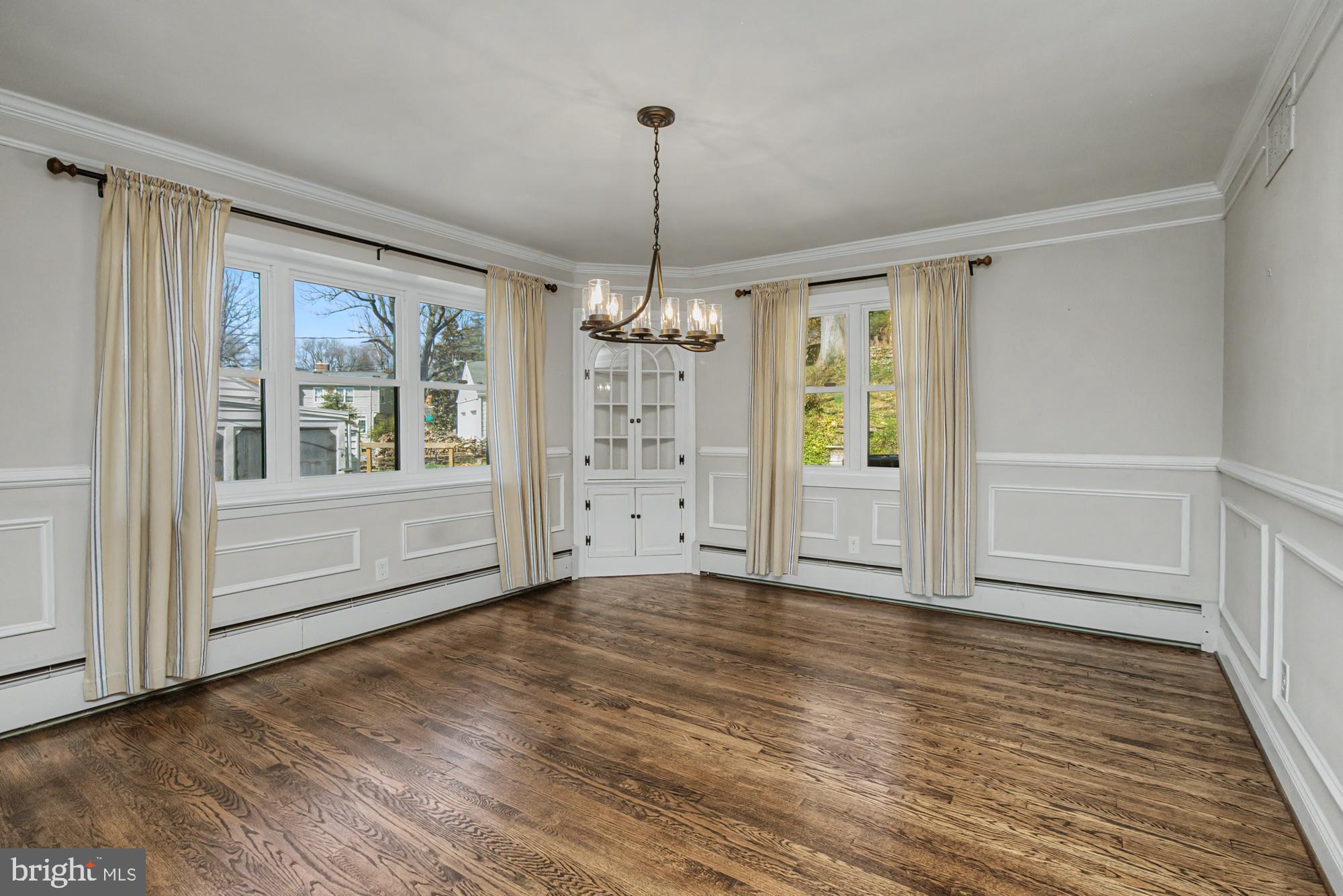 SOUTHLAND HILLS - Residential