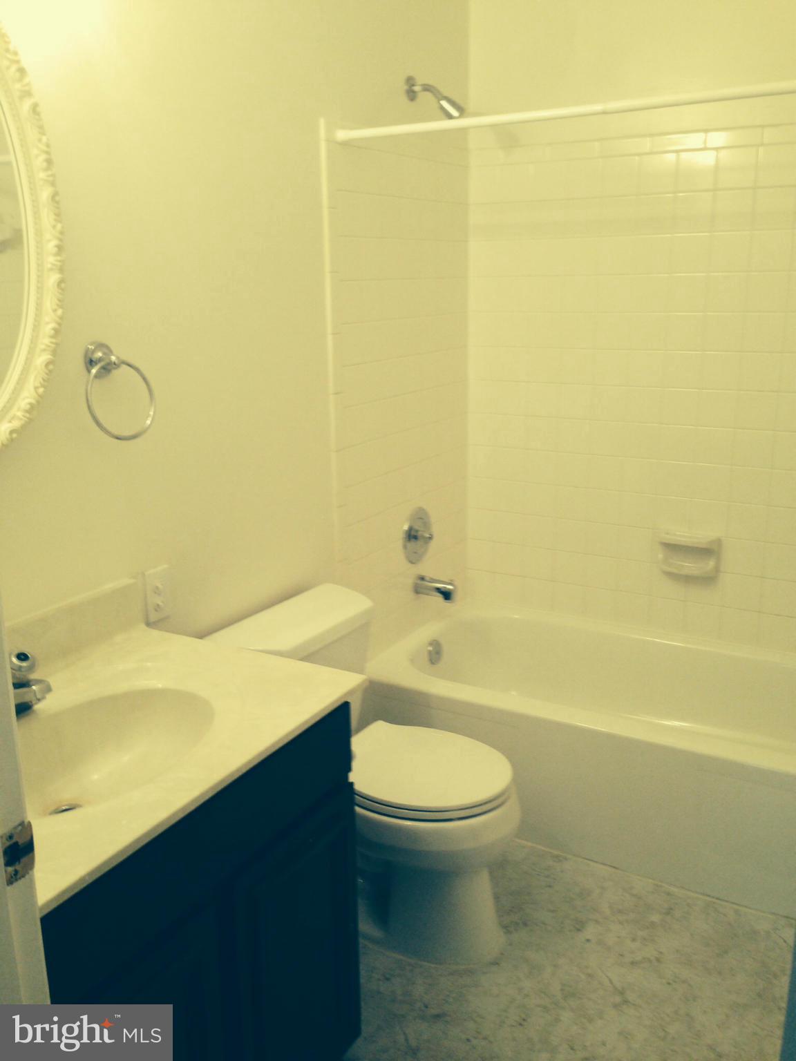 WOODSTREAM EAST PLAT ONE - Residential Lease