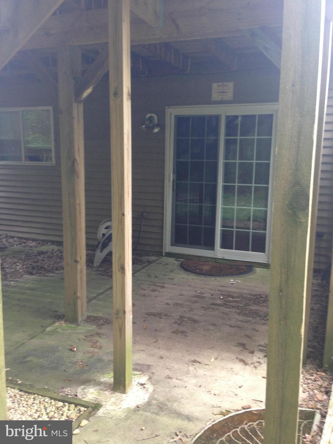 WOODSTREAM EAST PLAT ONE - Residential Lease