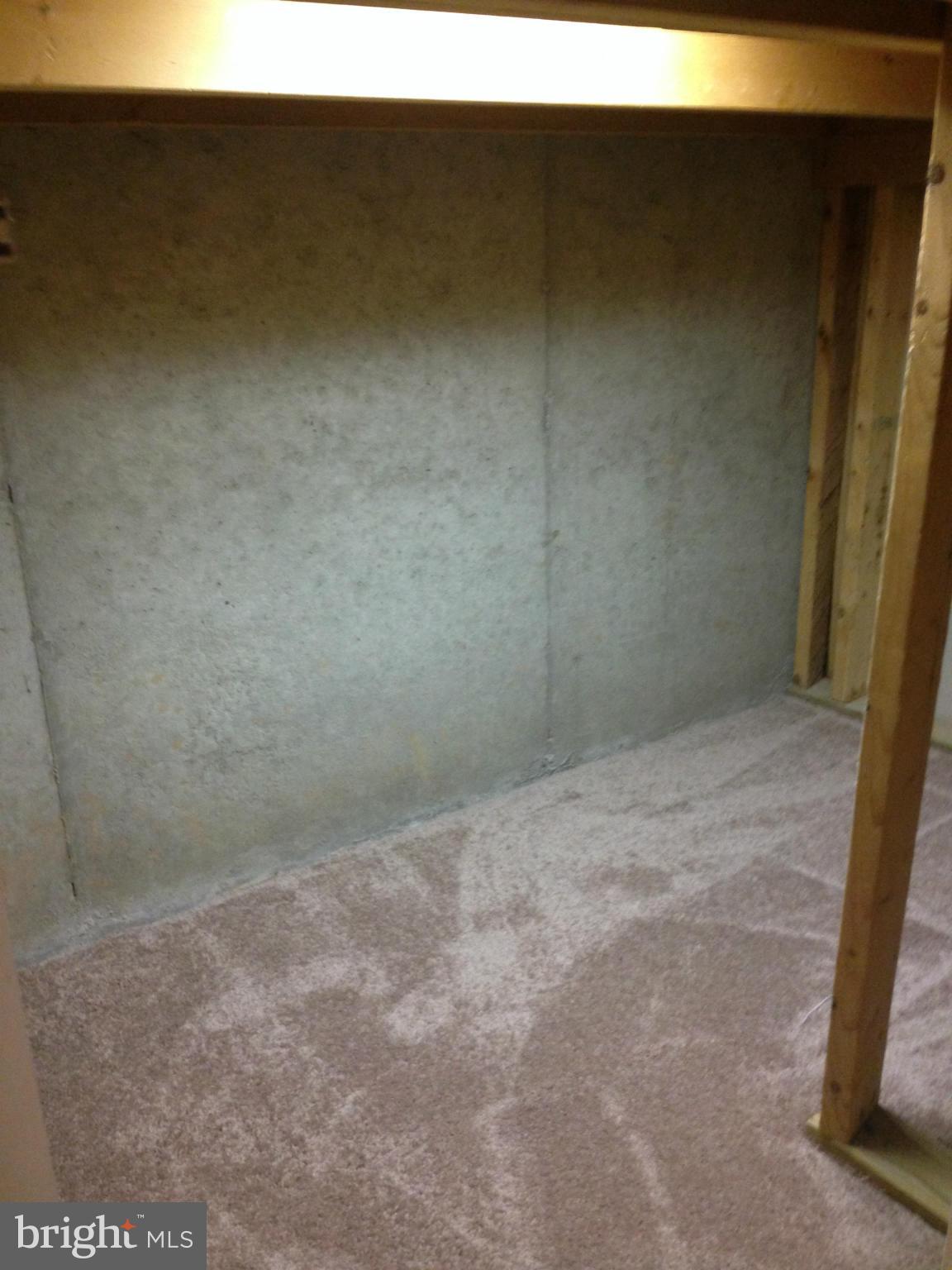 WOODSTREAM EAST PLAT ONE - Residential Lease