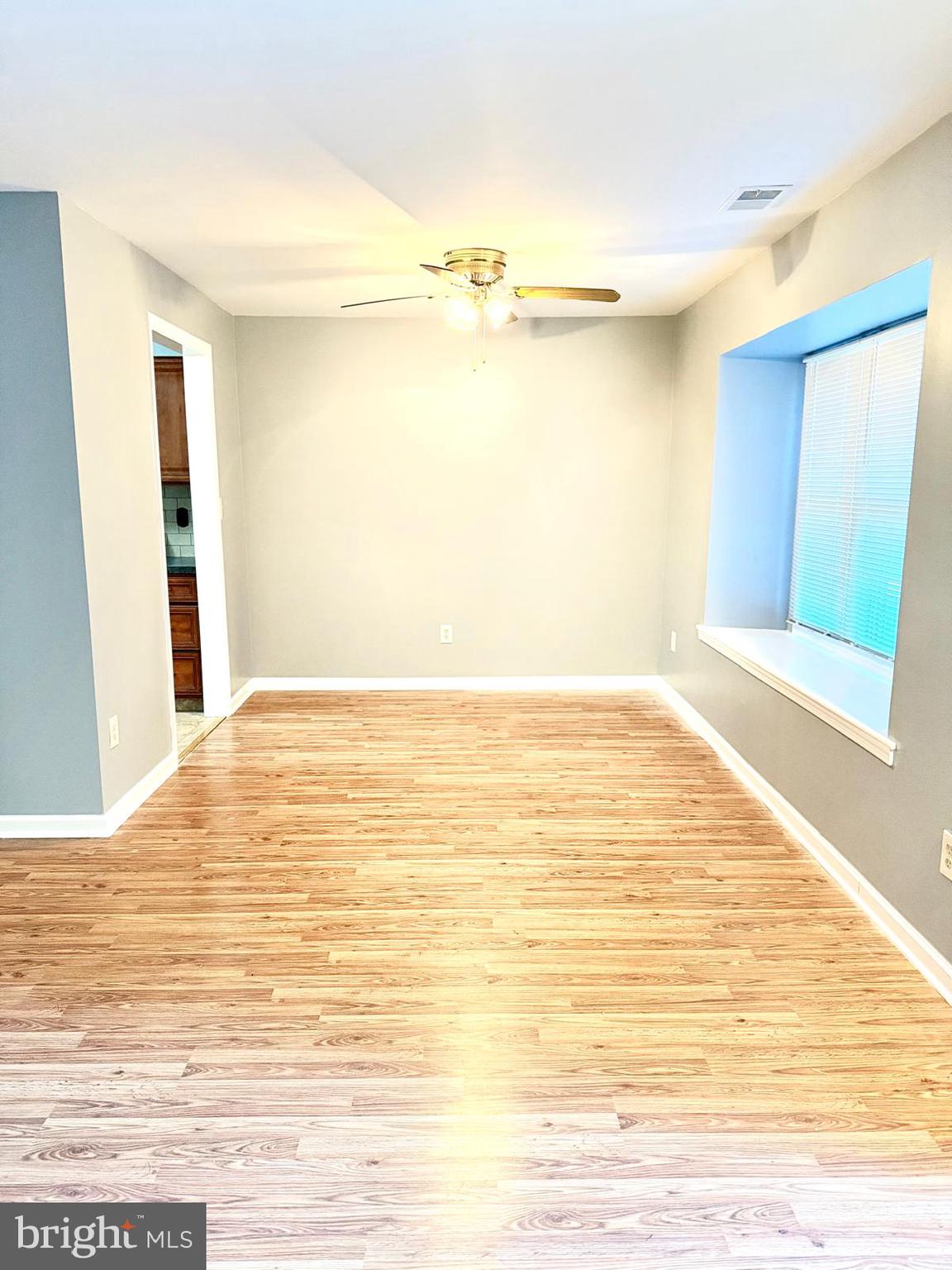 FOXMOOR - Residential Lease