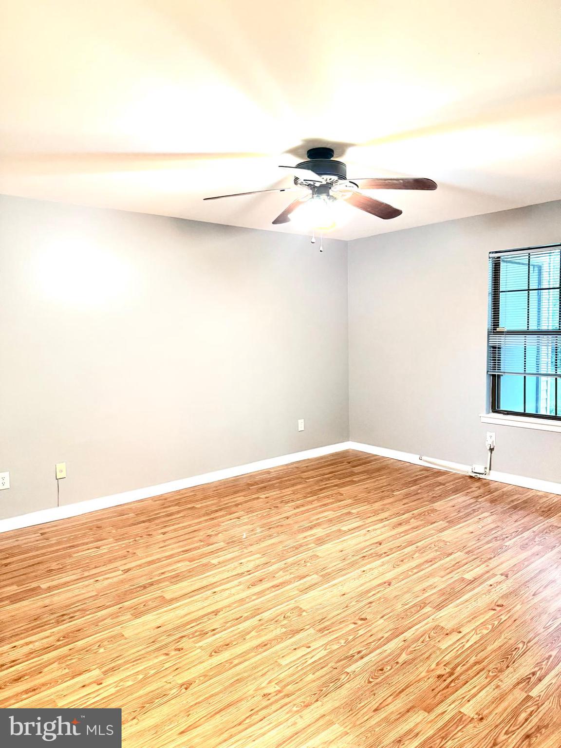 FOXMOOR - Residential Lease