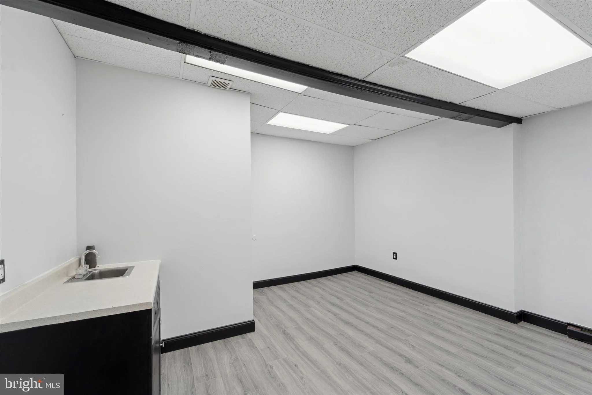 Philadelphia, Pennsylvania 19148, United States, ,Residential,Active,21123