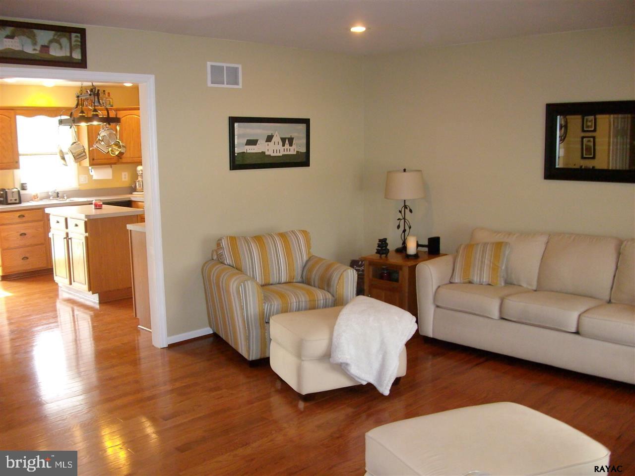 KIMBERLY ACRES - Residential