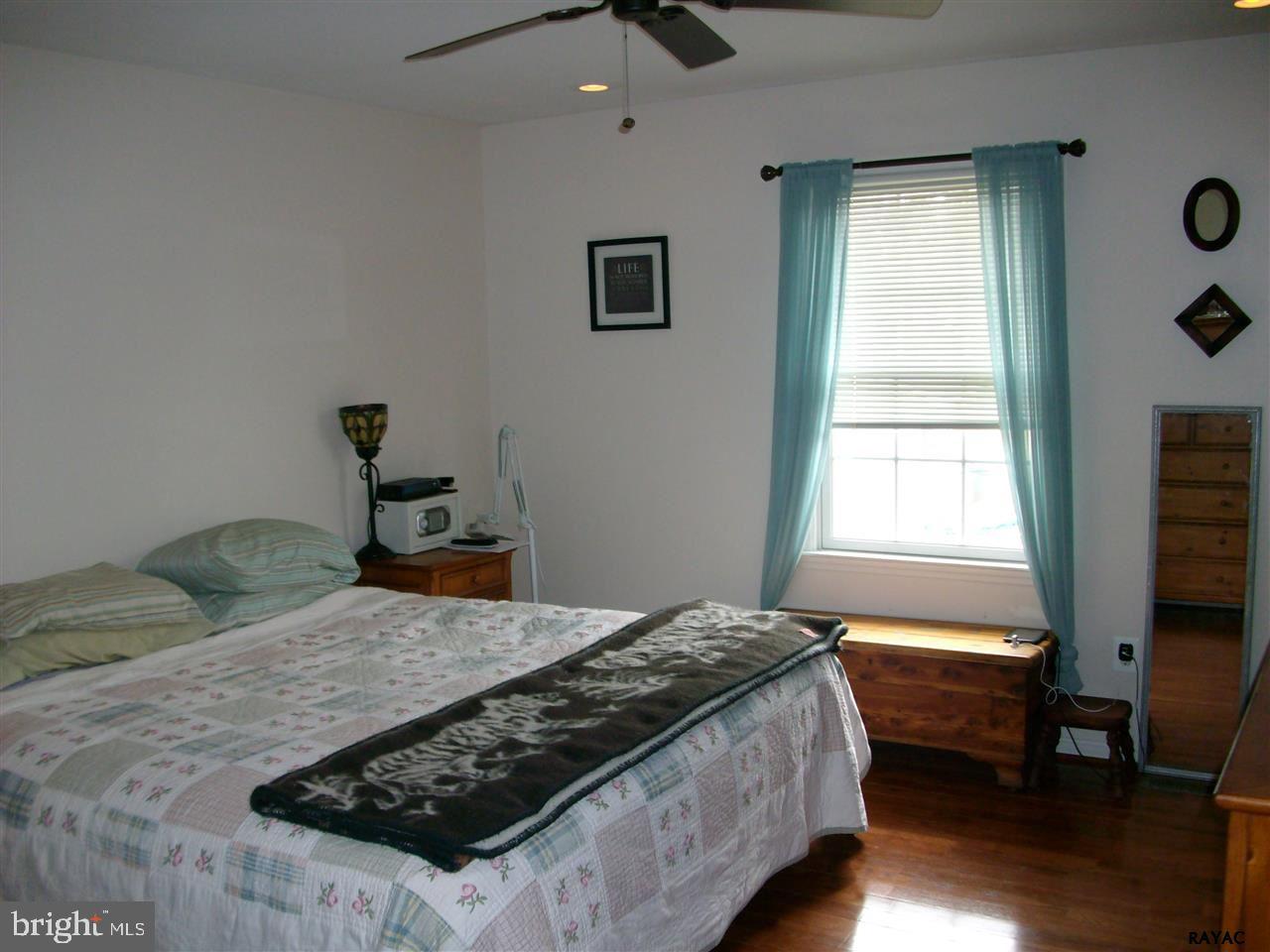 KIMBERLY ACRES - Residential