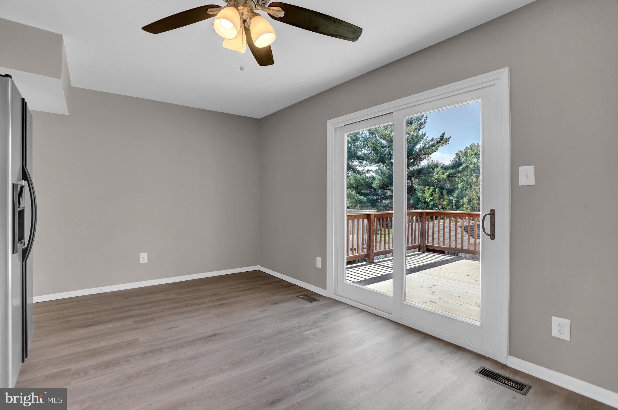 HARFORD SQUARE - Residential