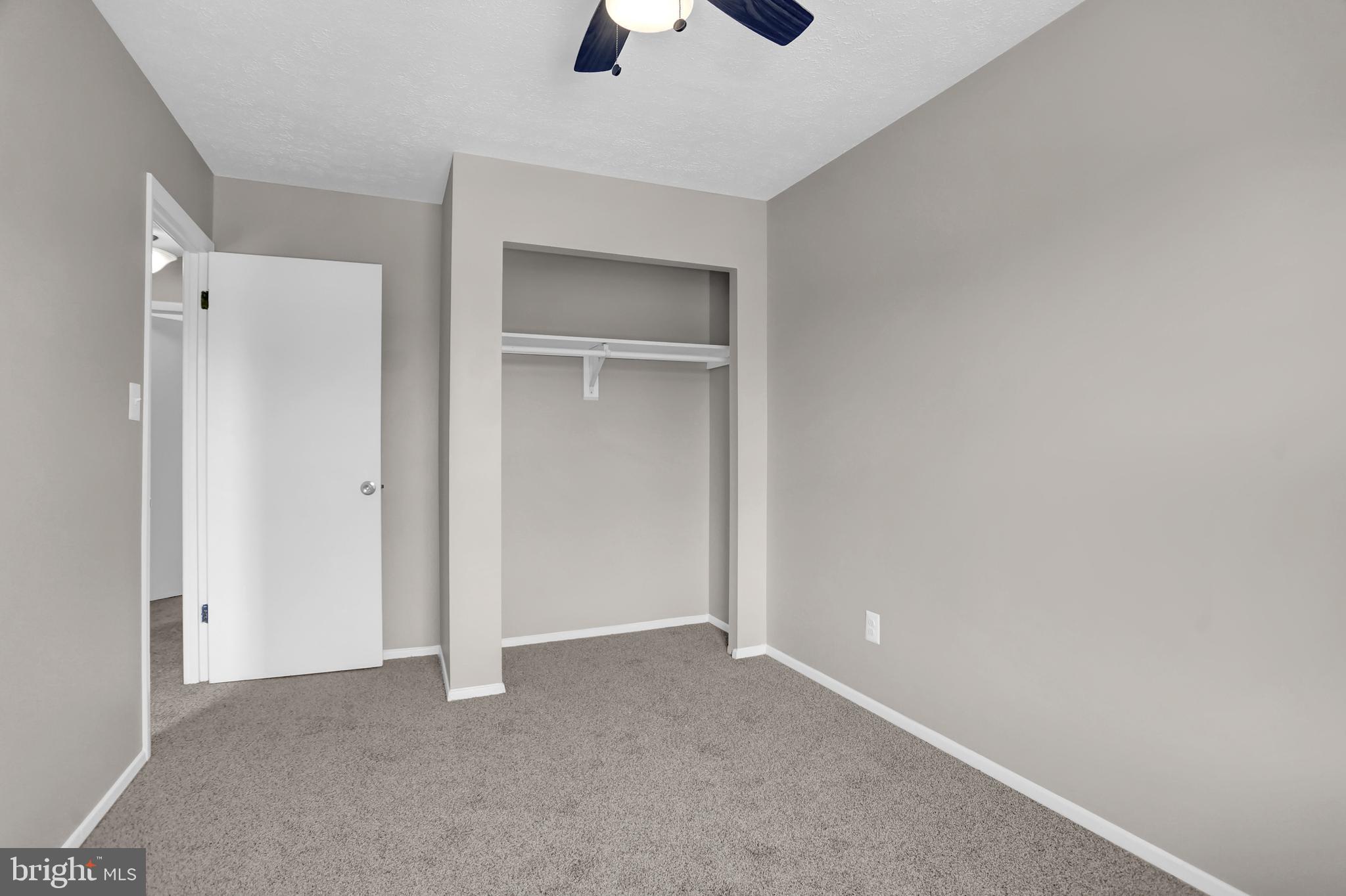 HARFORD SQUARE - Residential