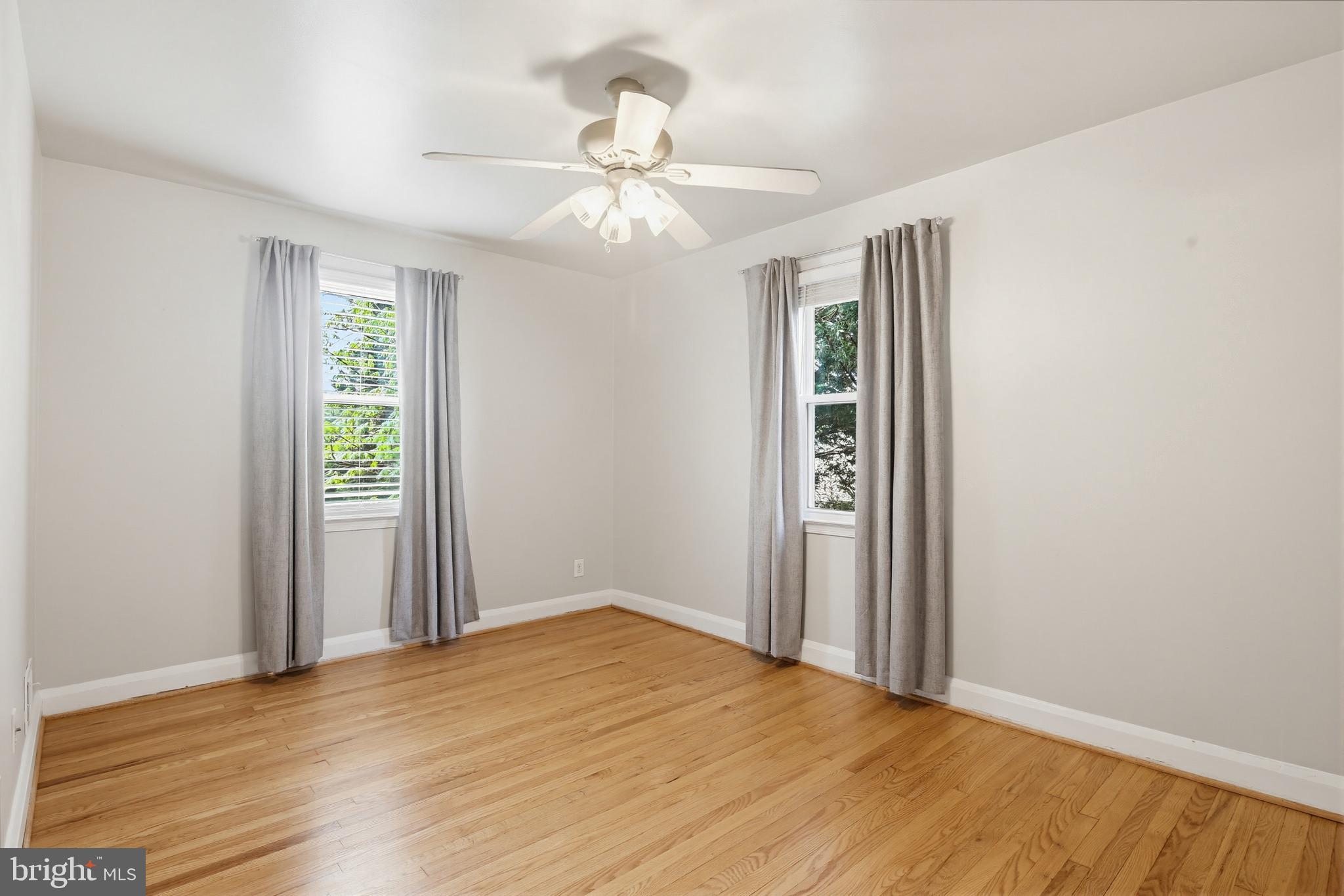 LOCH RAVEN MANOR - Residential