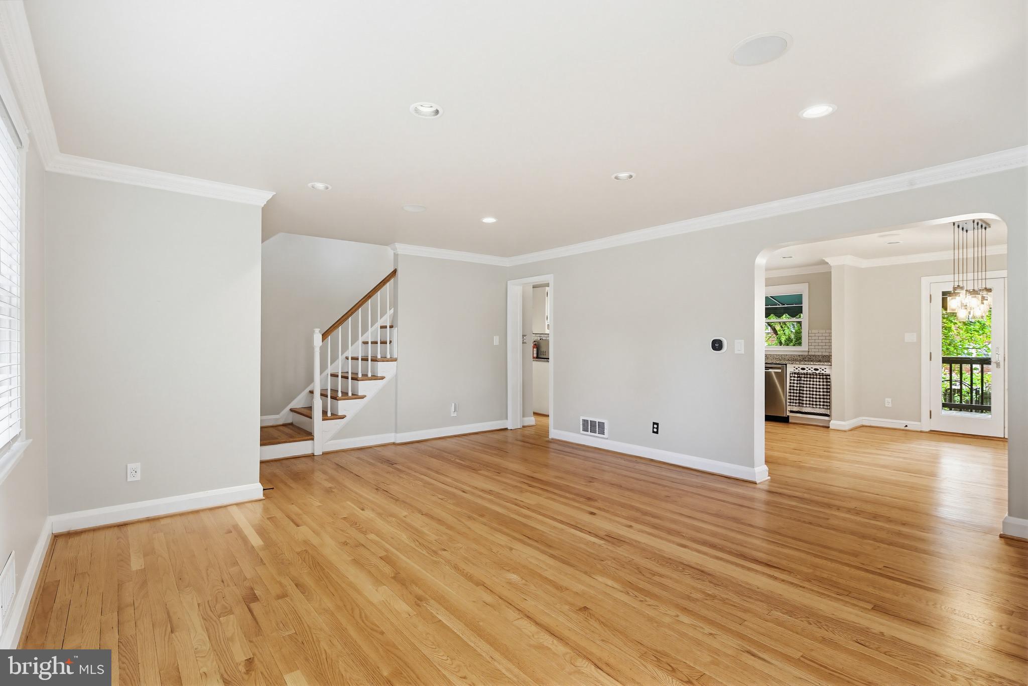 LOCH RAVEN MANOR - Residential