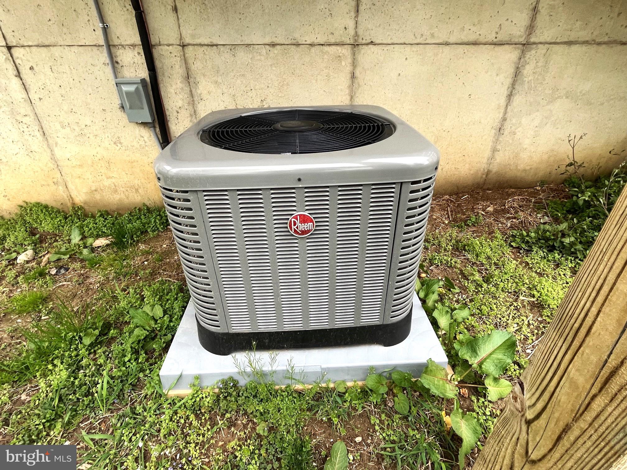 GREEN MDWS - Residential