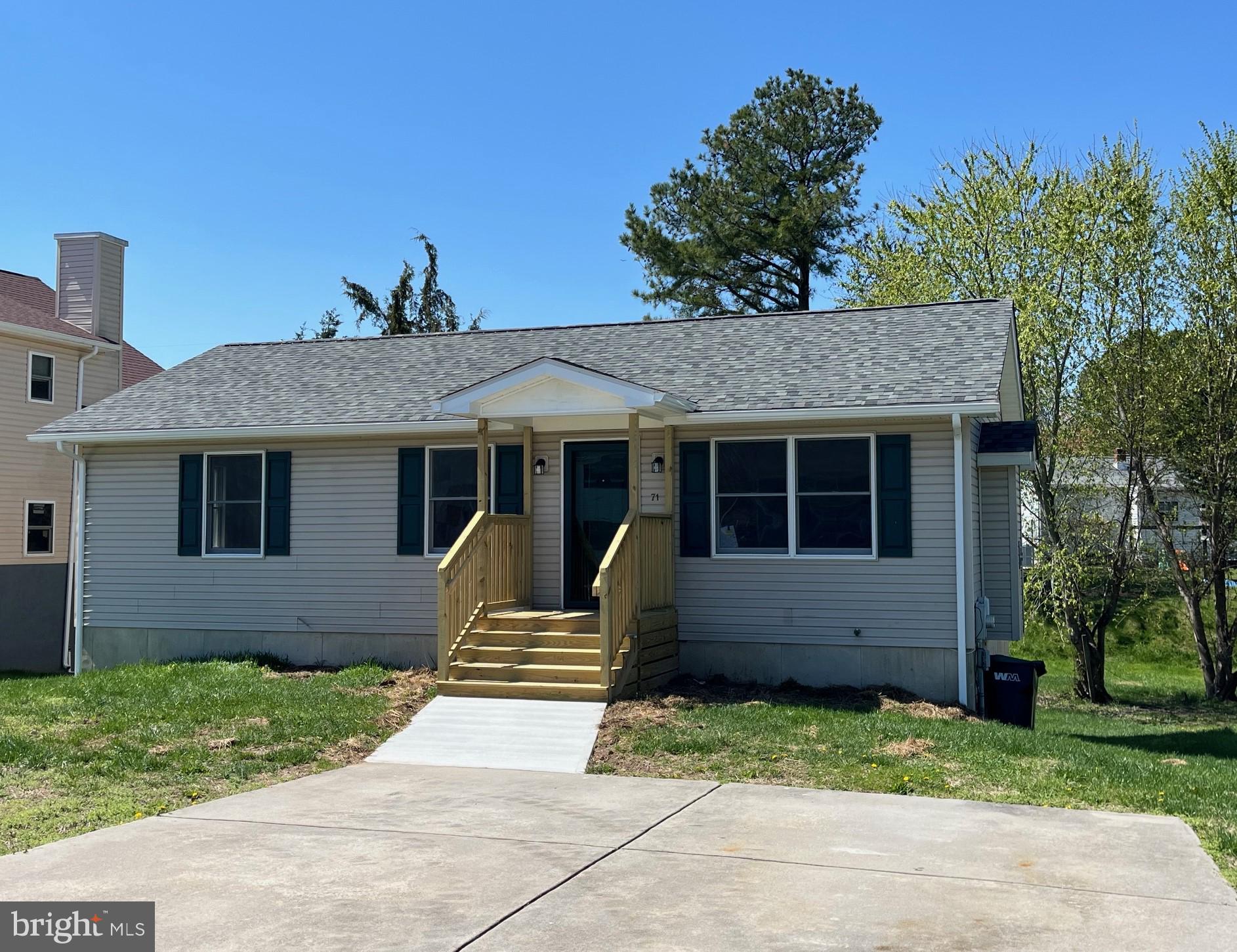 GREEN MDWS - Residential