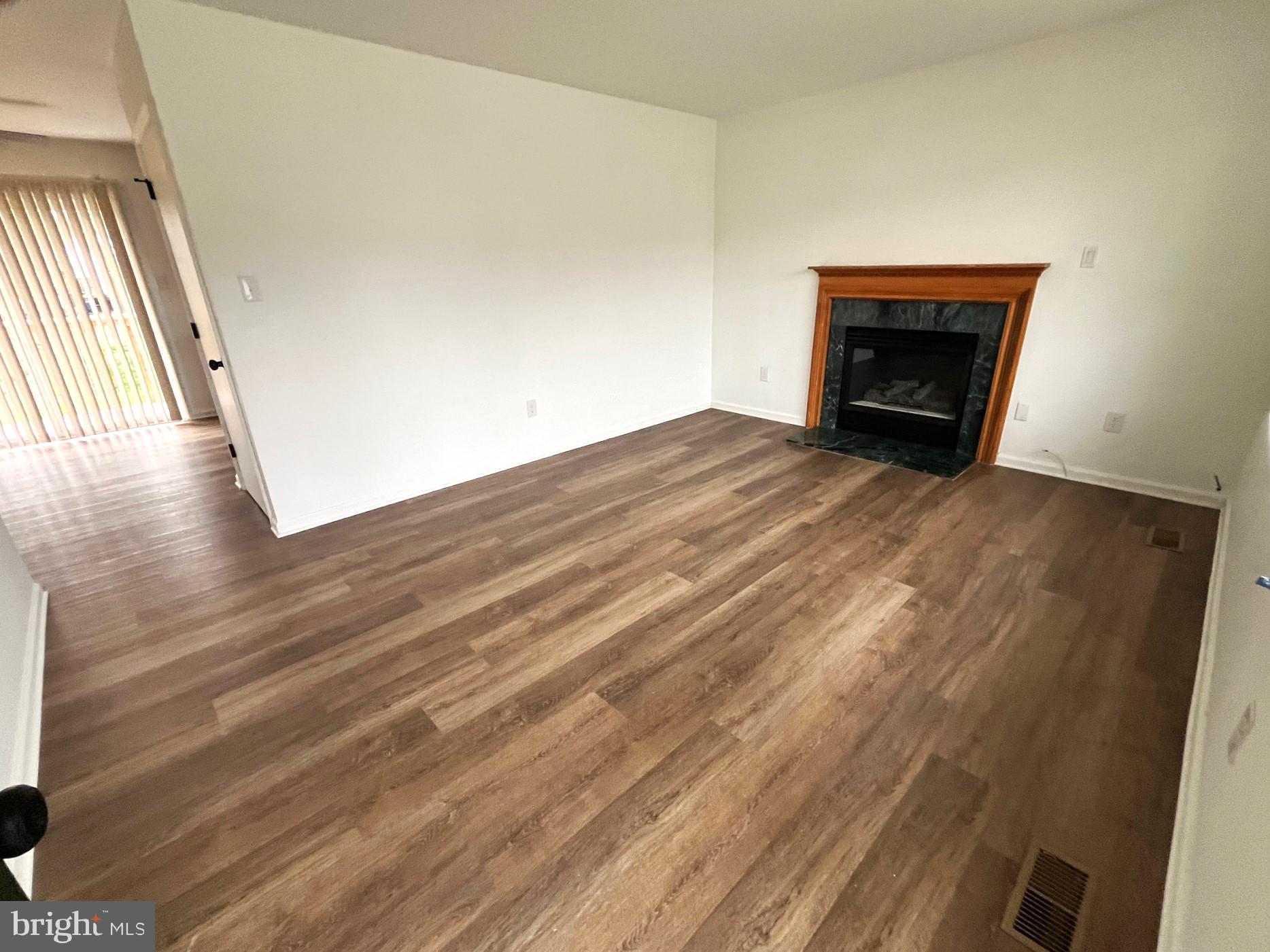 GREEN MDWS - Residential