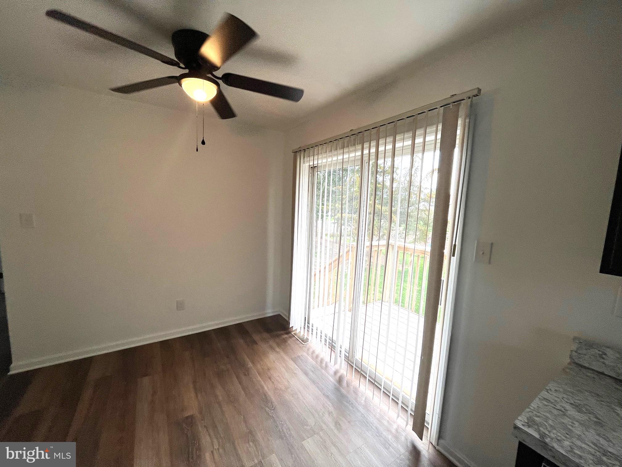 GREEN MDWS - Residential