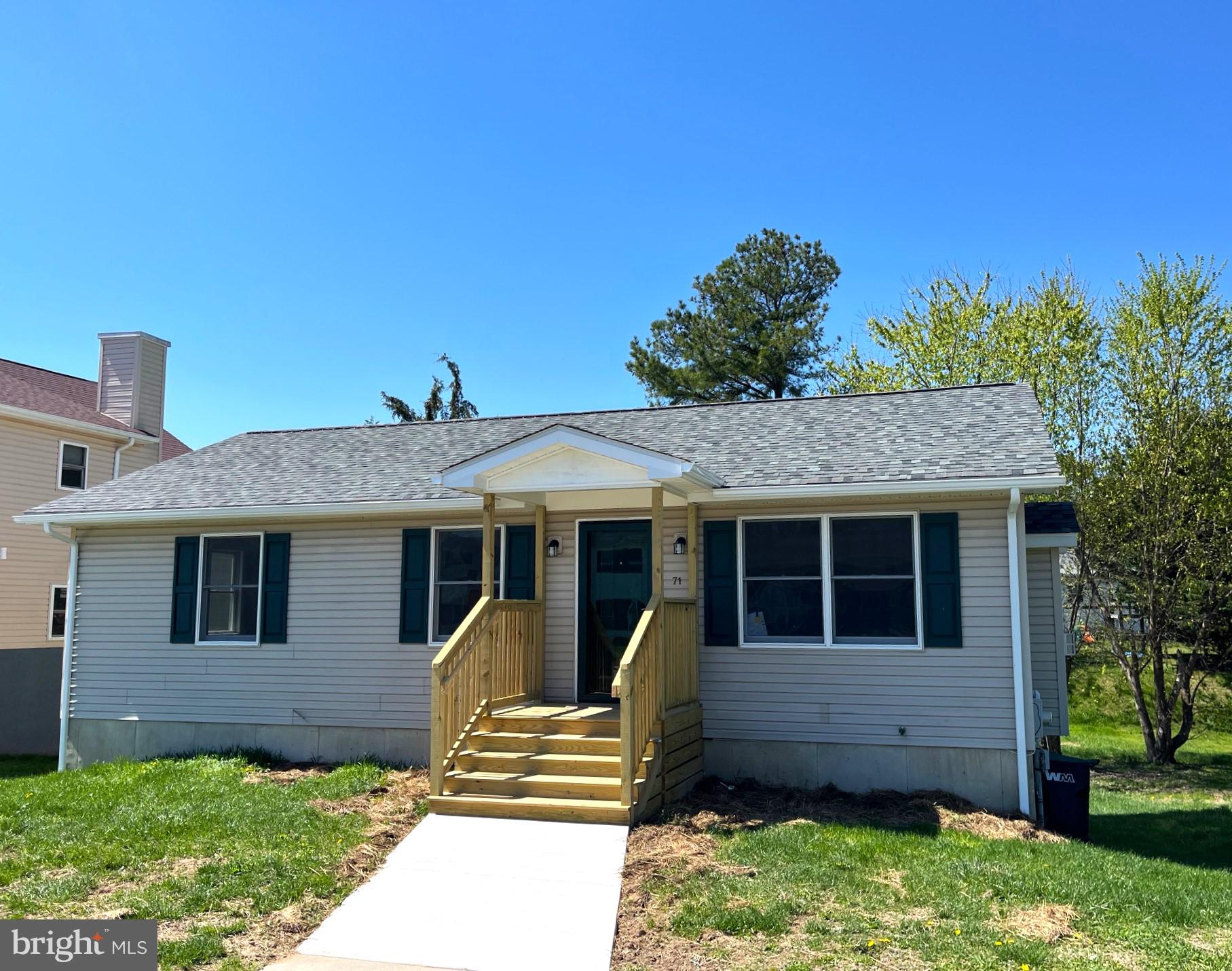 GREEN MDWS - Residential