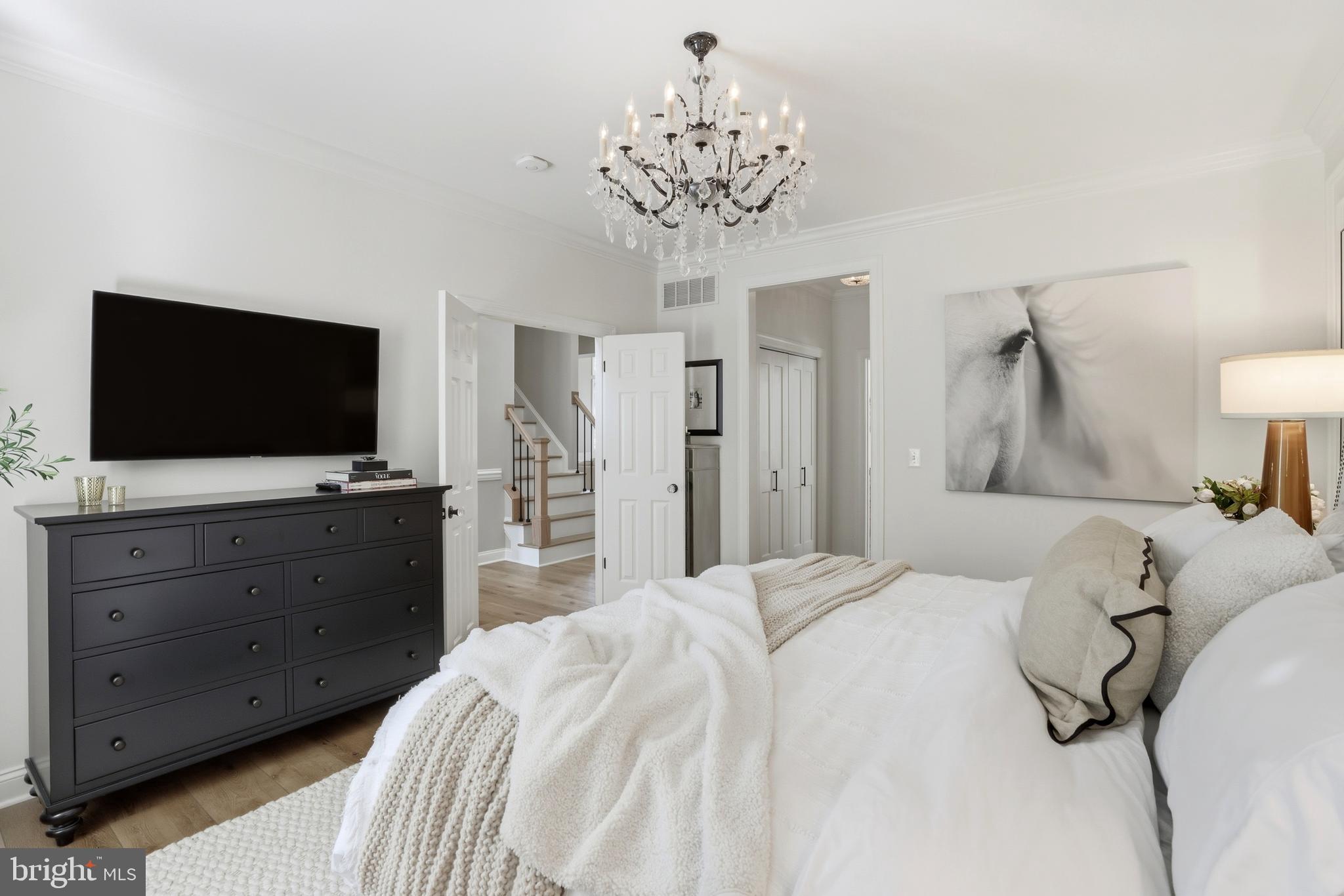 ST MARGARETS LANDING - Residential