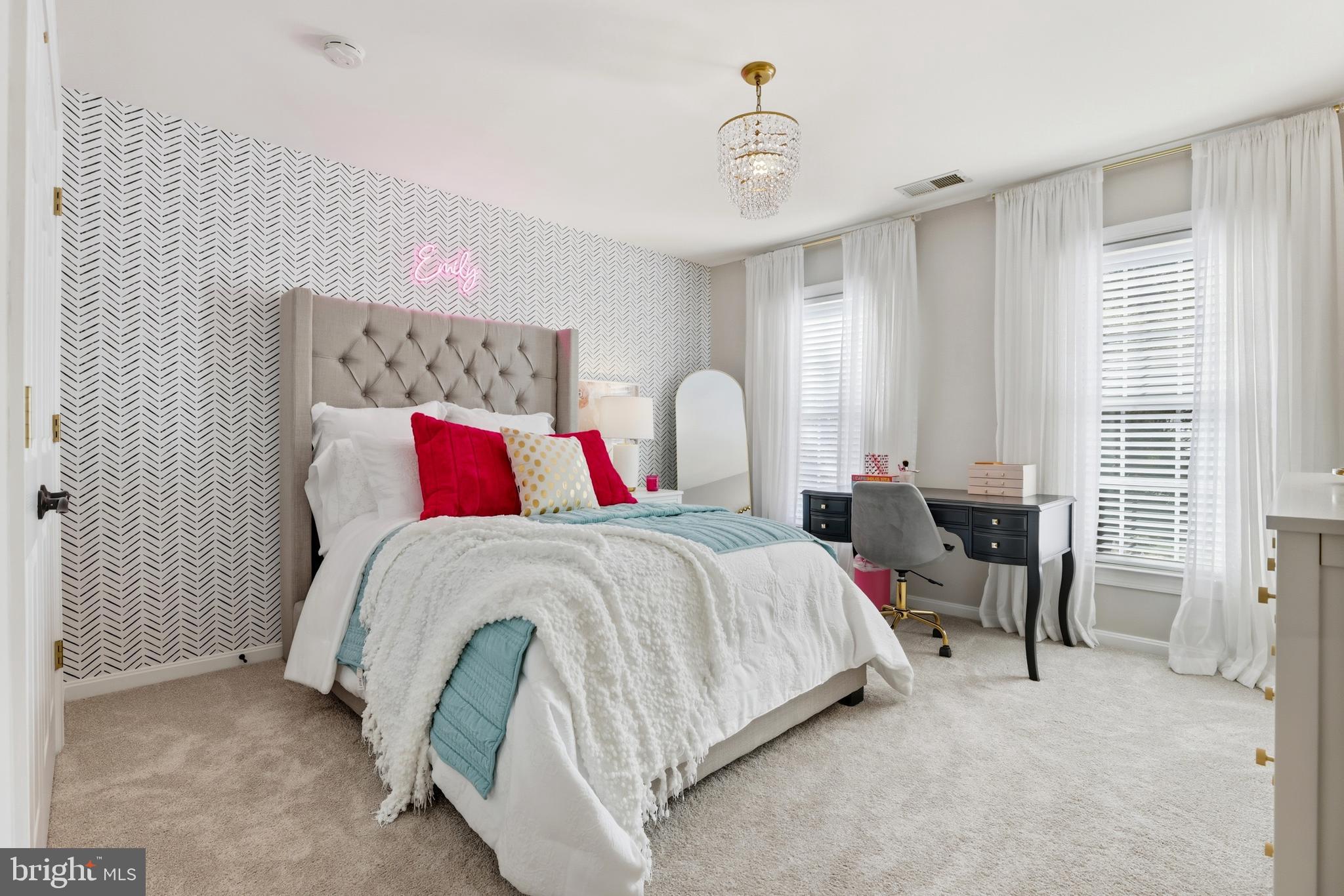 ST MARGARETS LANDING - Residential