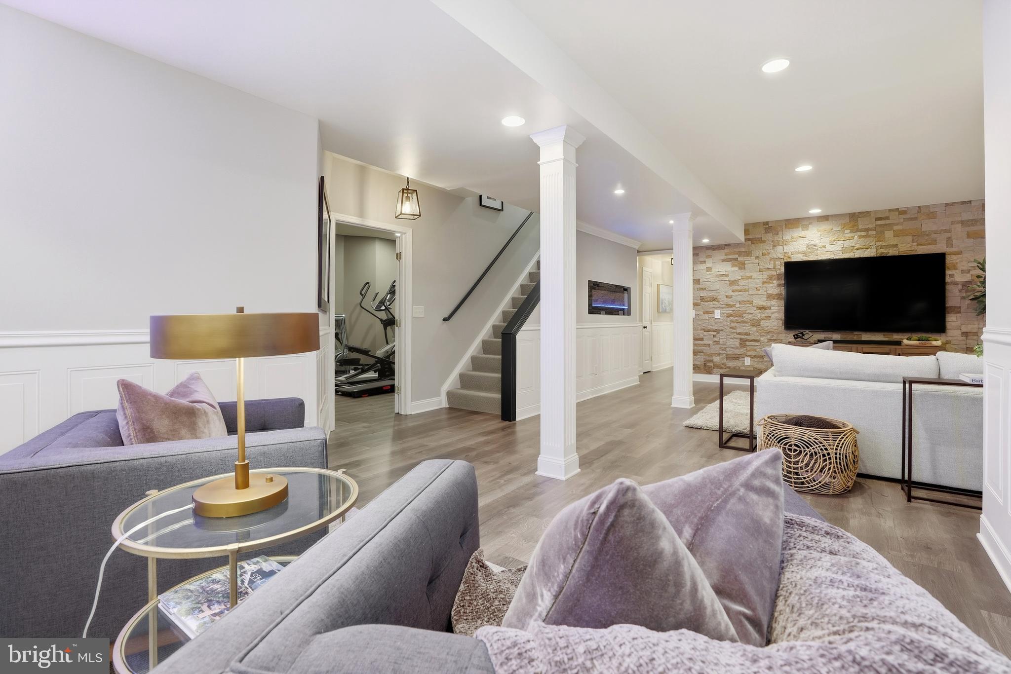 ST MARGARETS LANDING - Residential