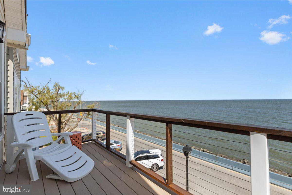 NORTH CHESAPEAKE BEACH - Residential