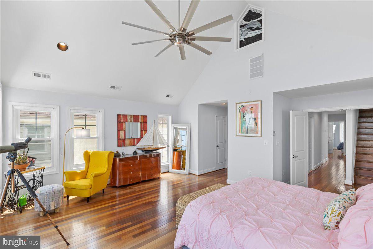 NORTH CHESAPEAKE BEACH - Residential