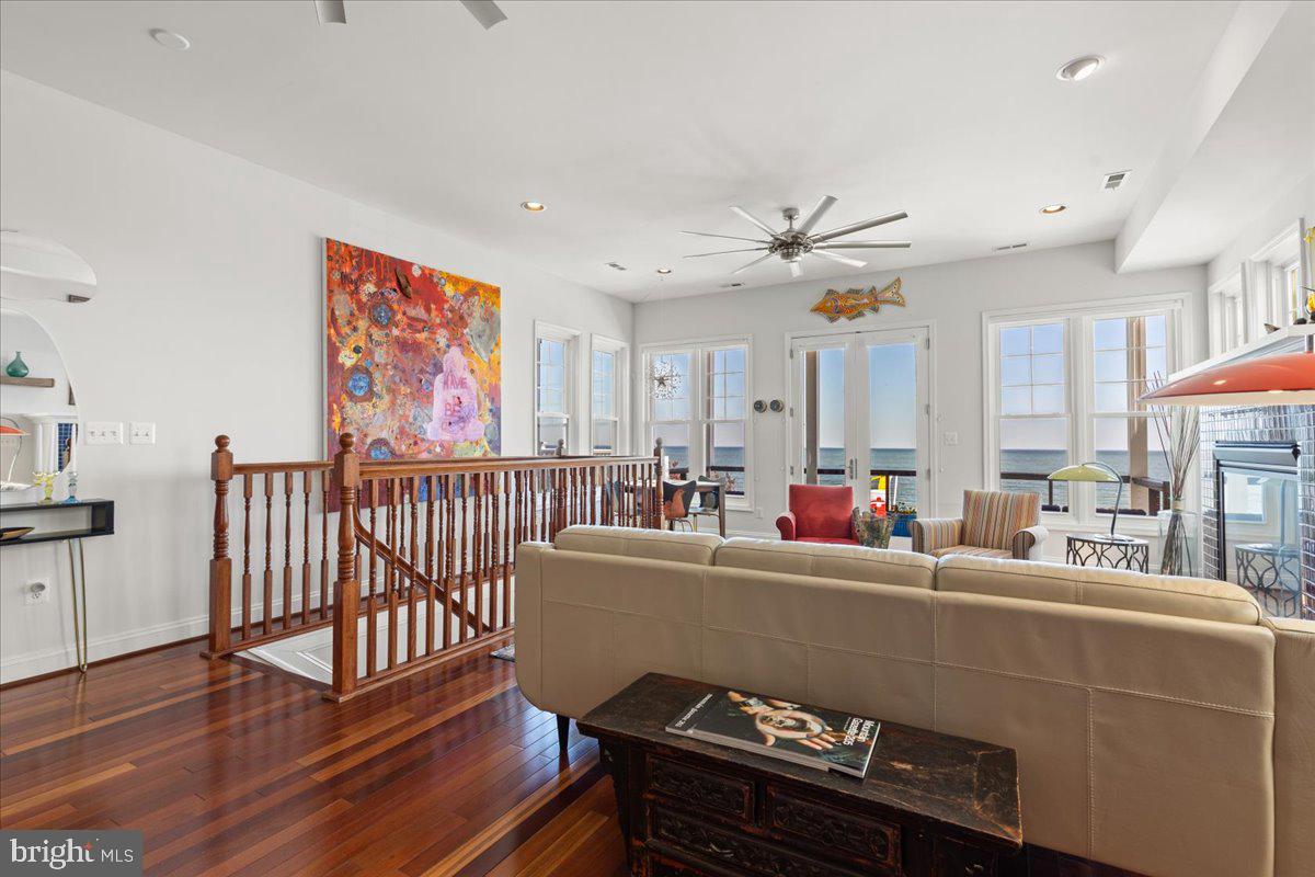 NORTH CHESAPEAKE BEACH - Residential