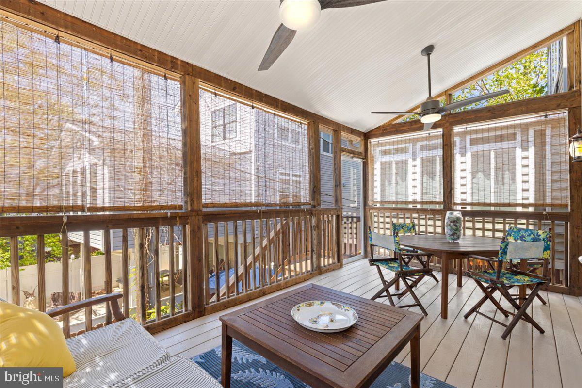 NORTH CHESAPEAKE BEACH - Residential