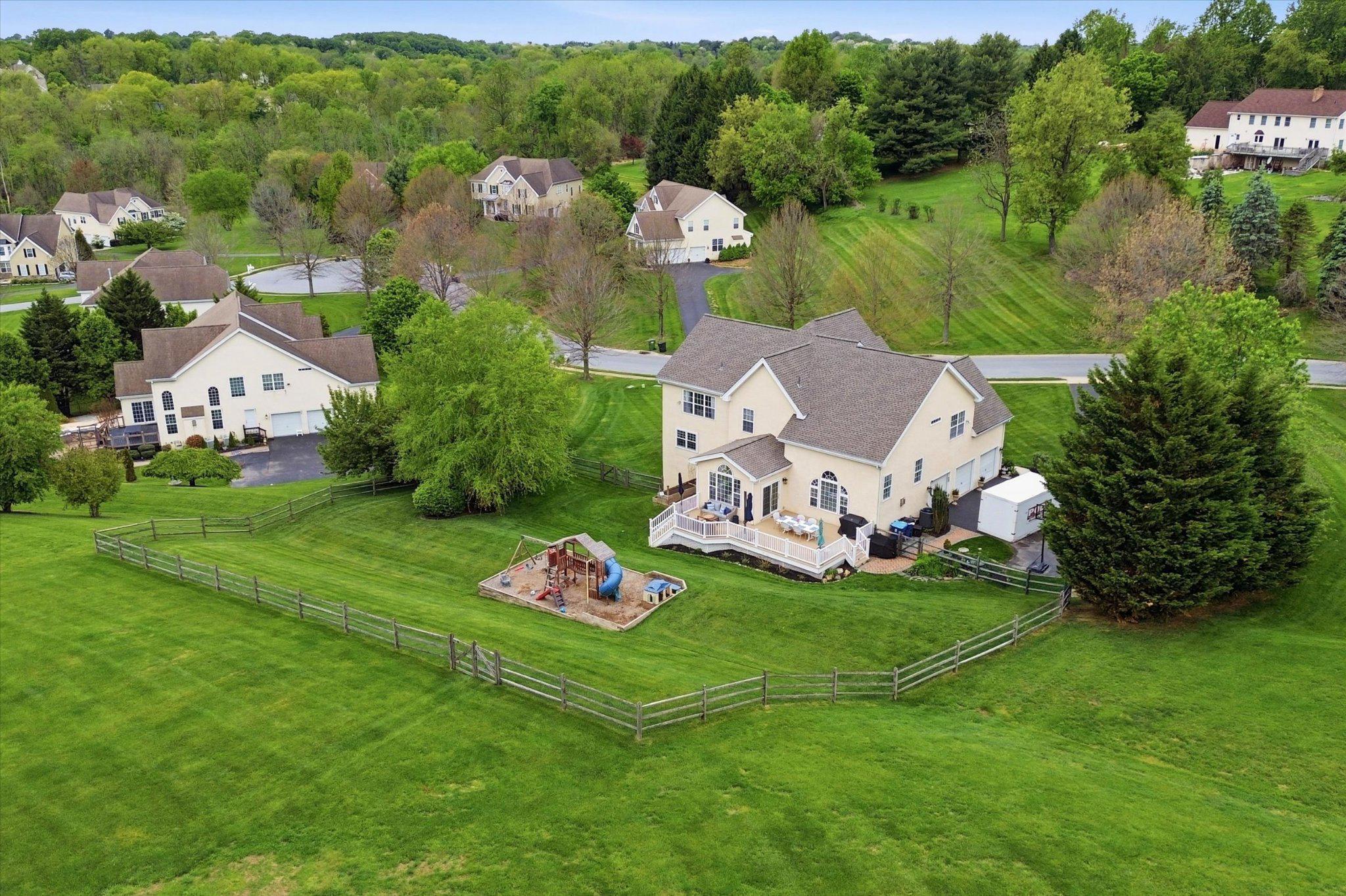 AUBURN HILLS - Residential