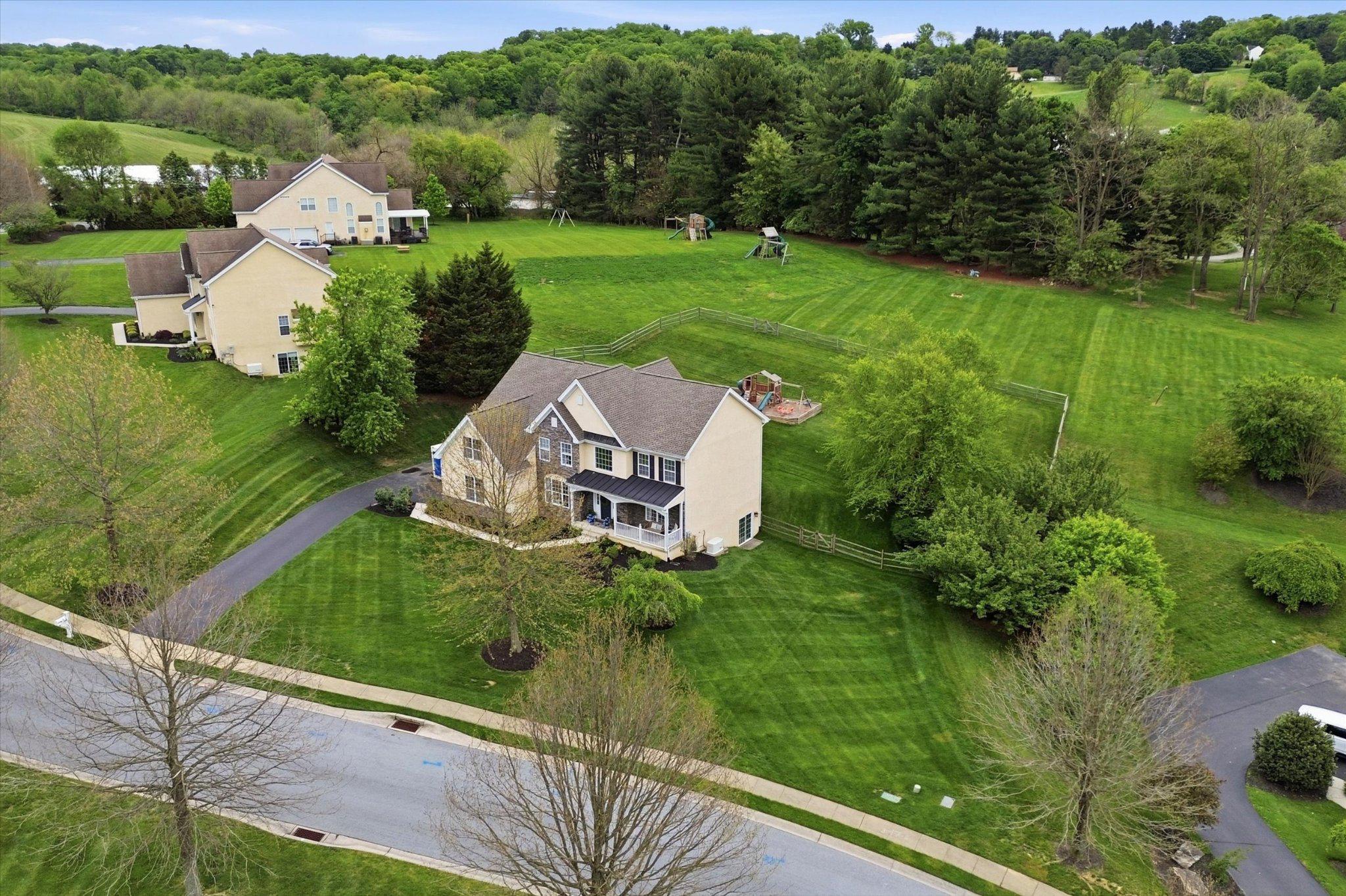 AUBURN HILLS - Residential