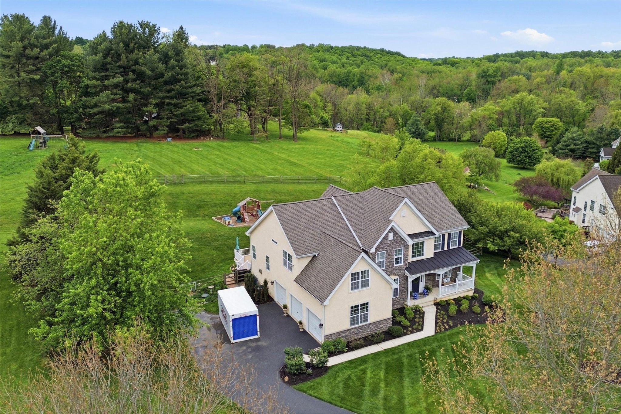 AUBURN HILLS - Residential