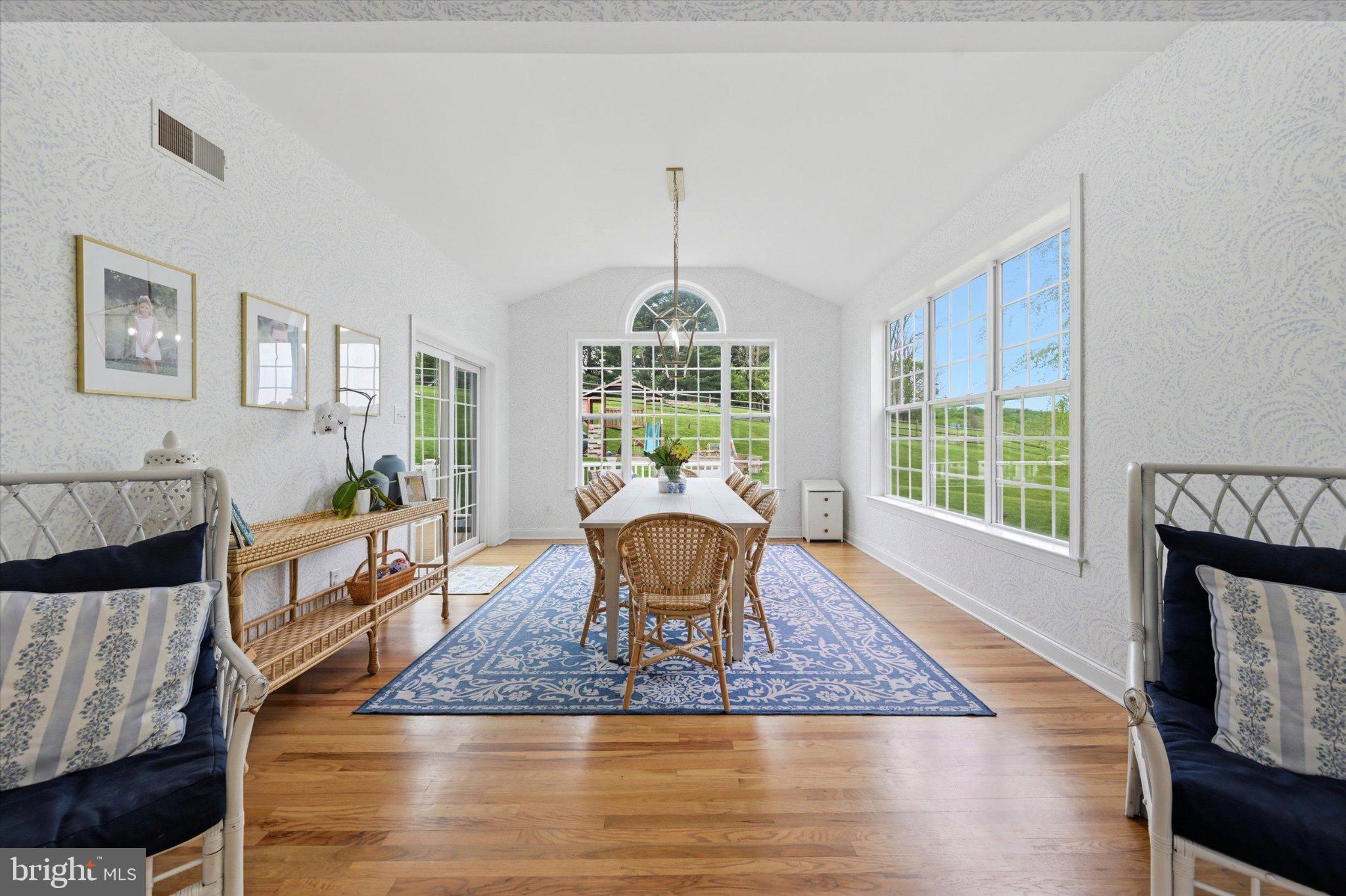 AUBURN HILLS - Residential