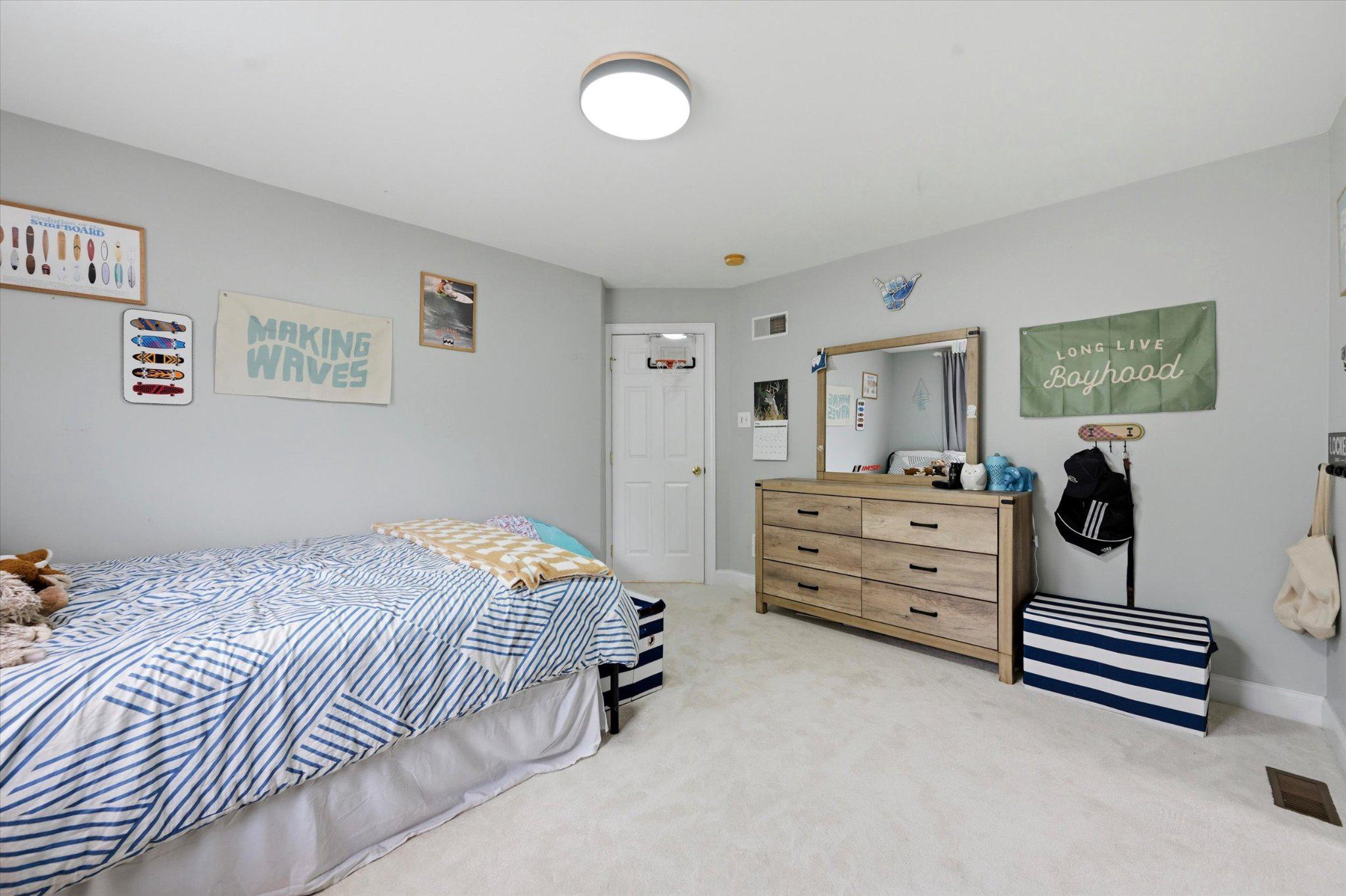 AUBURN HILLS - Residential