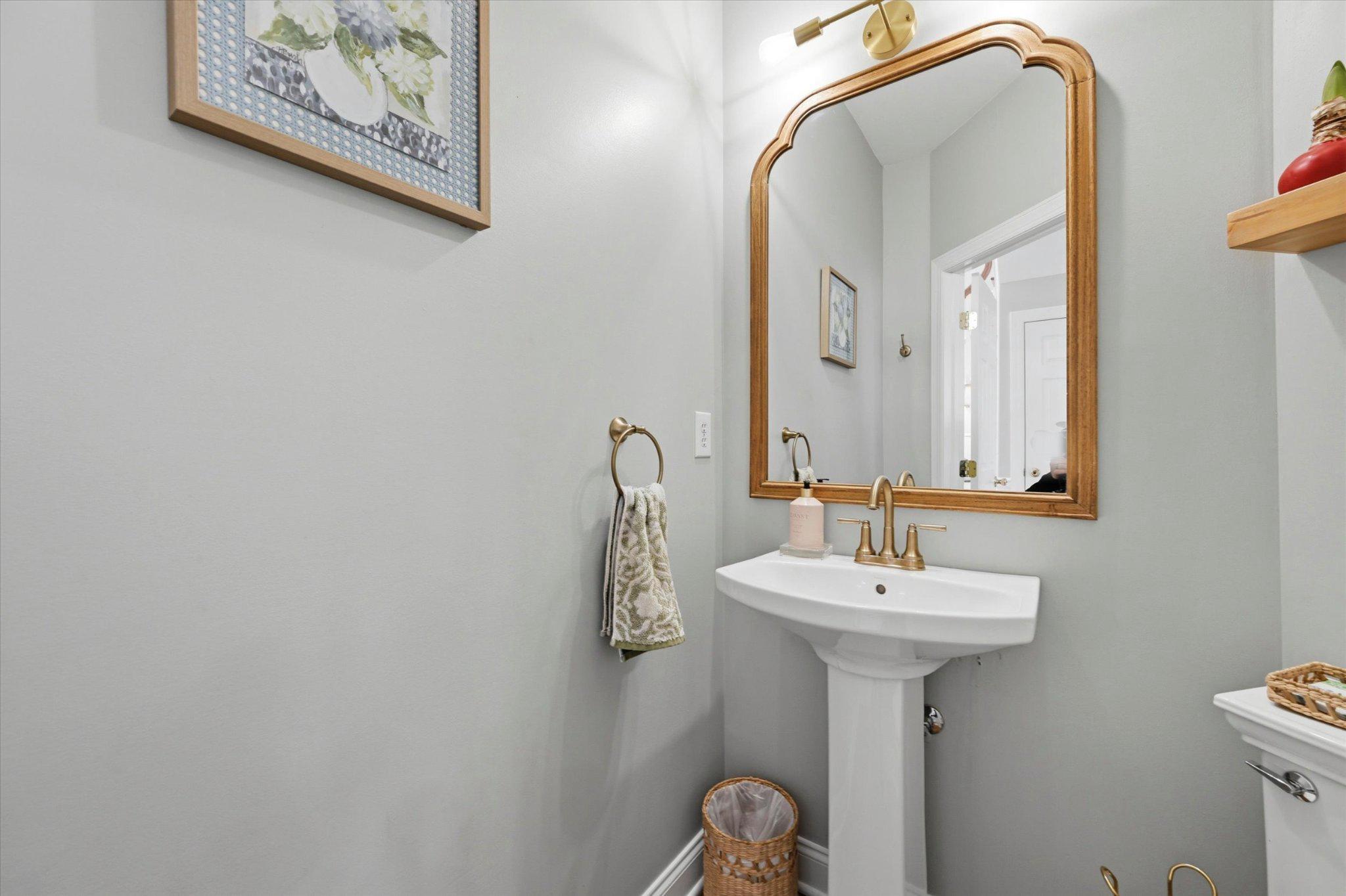 AUBURN HILLS - Residential