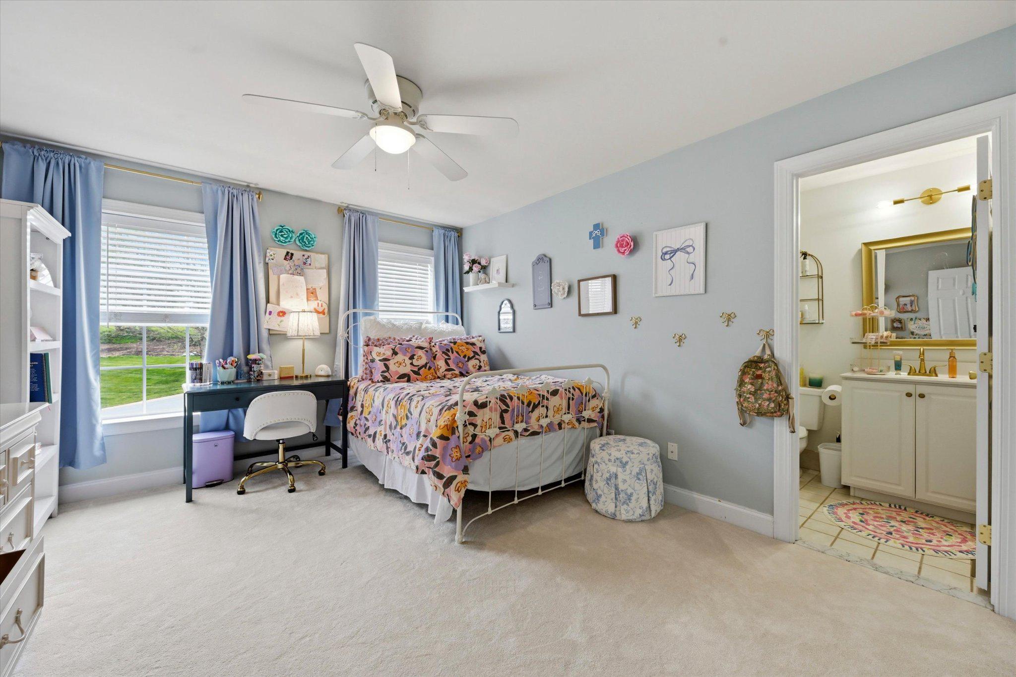AUBURN HILLS - Residential