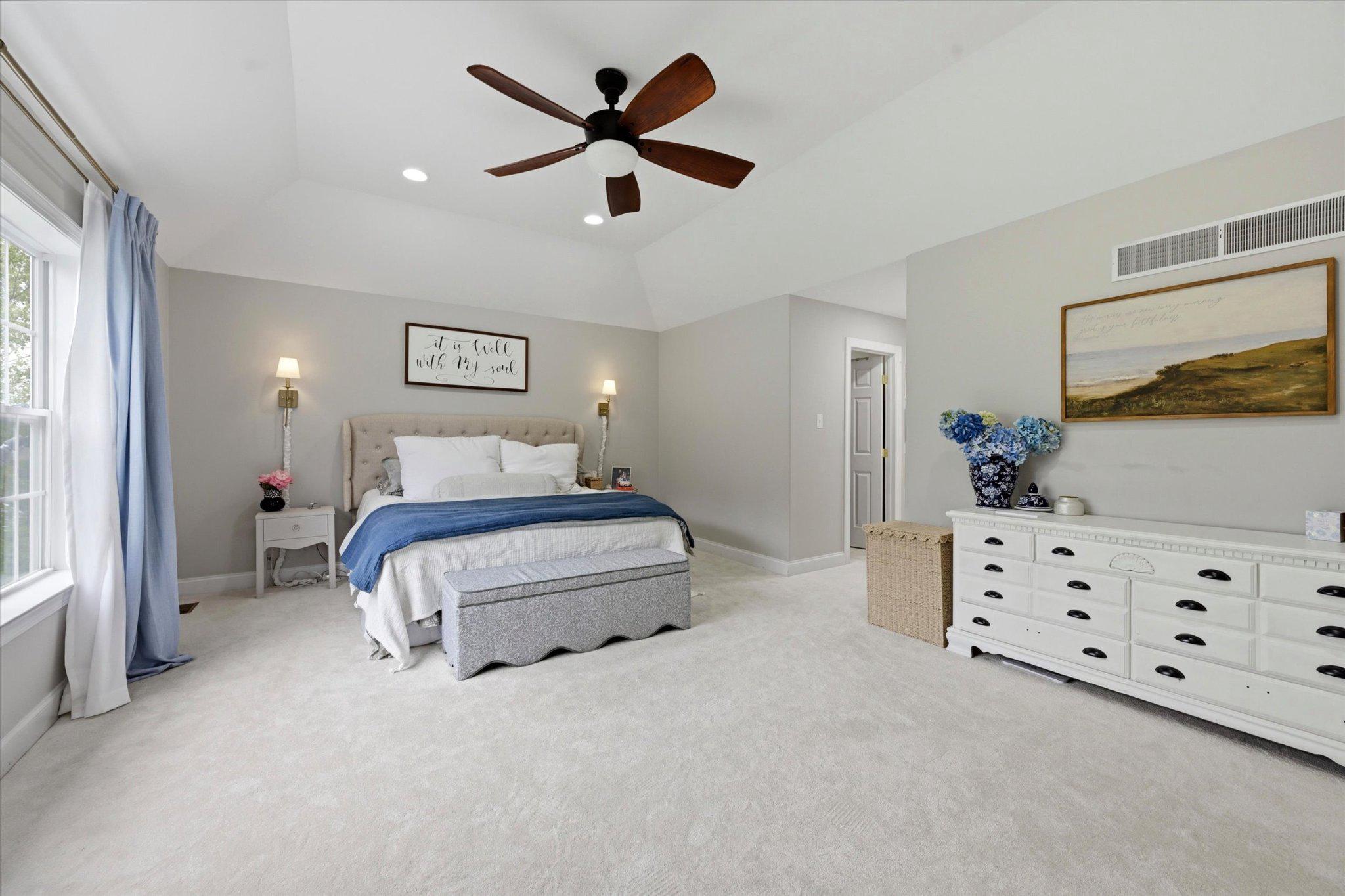 AUBURN HILLS - Residential