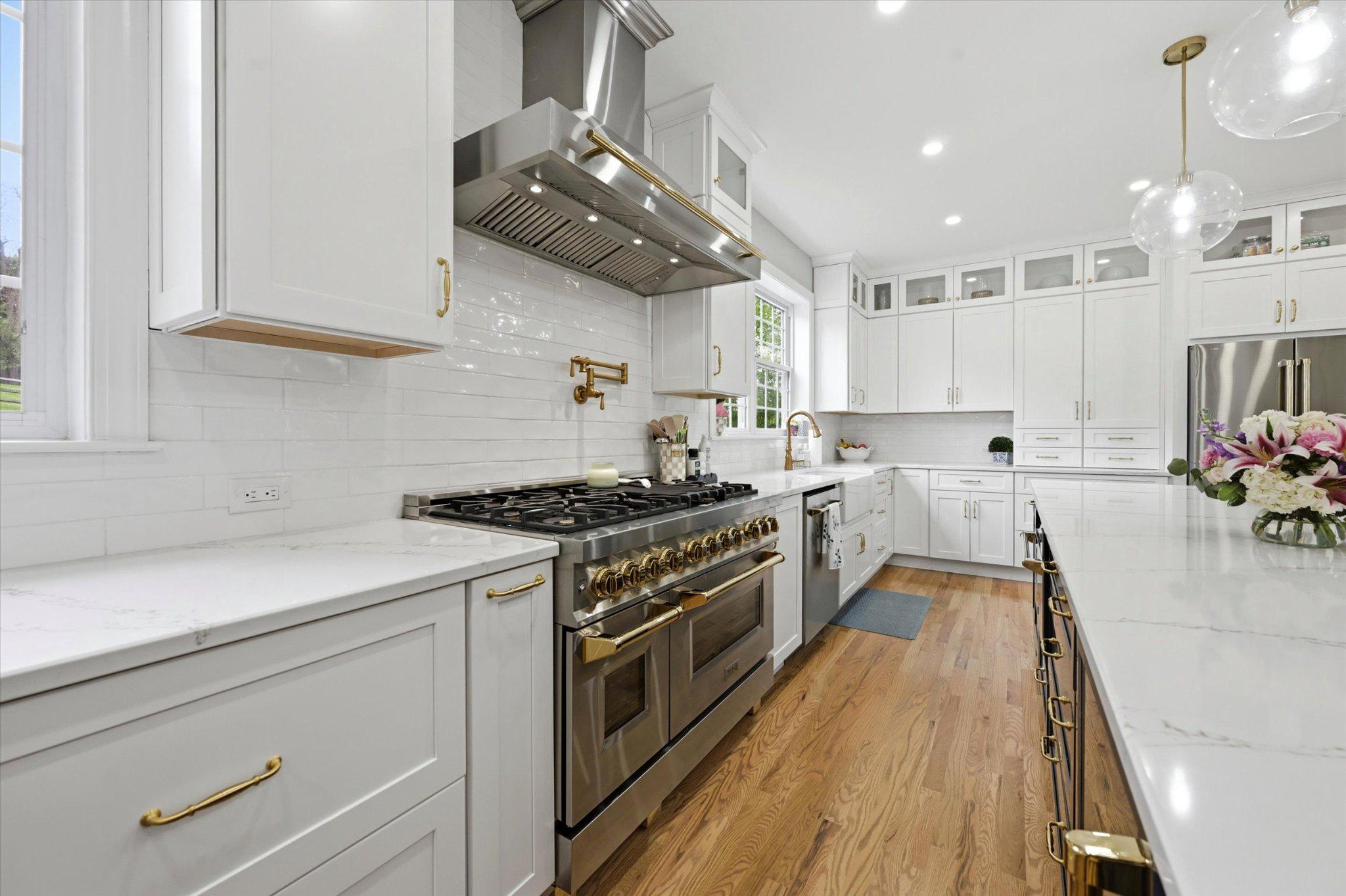 AUBURN HILLS - Residential