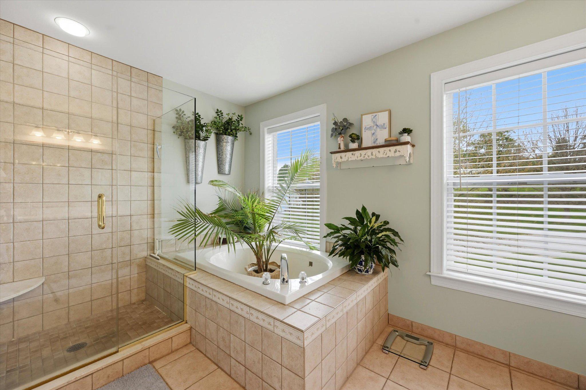 AUBURN HILLS - Residential
